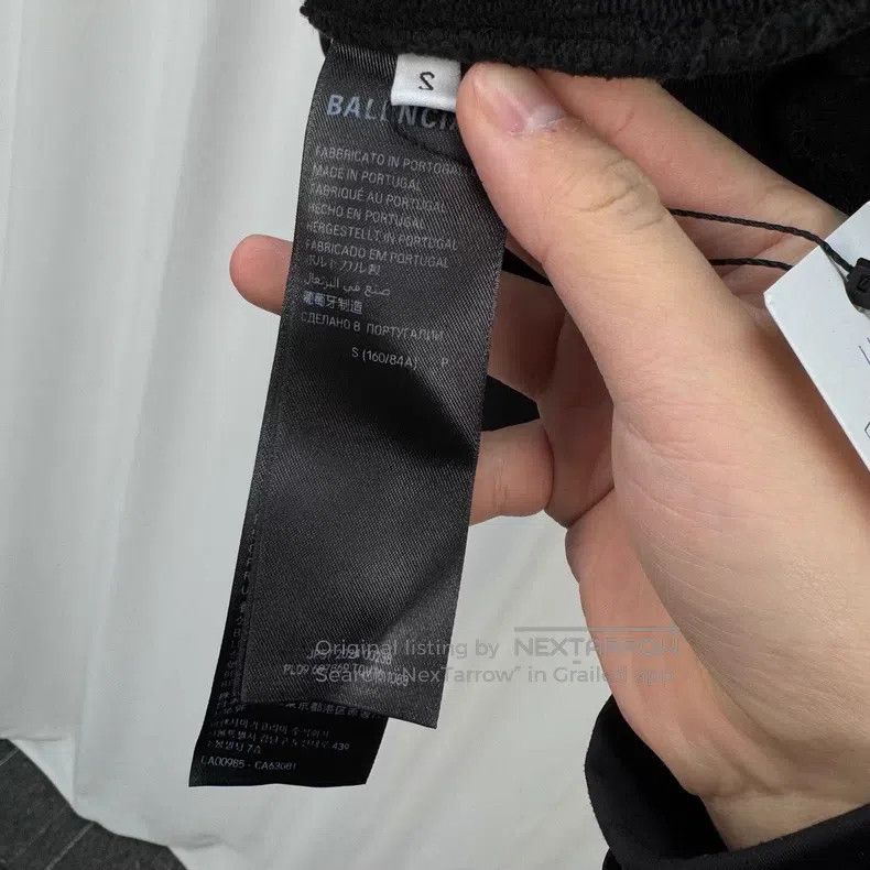 Balenciaga Balenciaga Reflective Letter Printed Sweatshirt Size US S / EU 44-46 / 1 - 6 Thumbnail