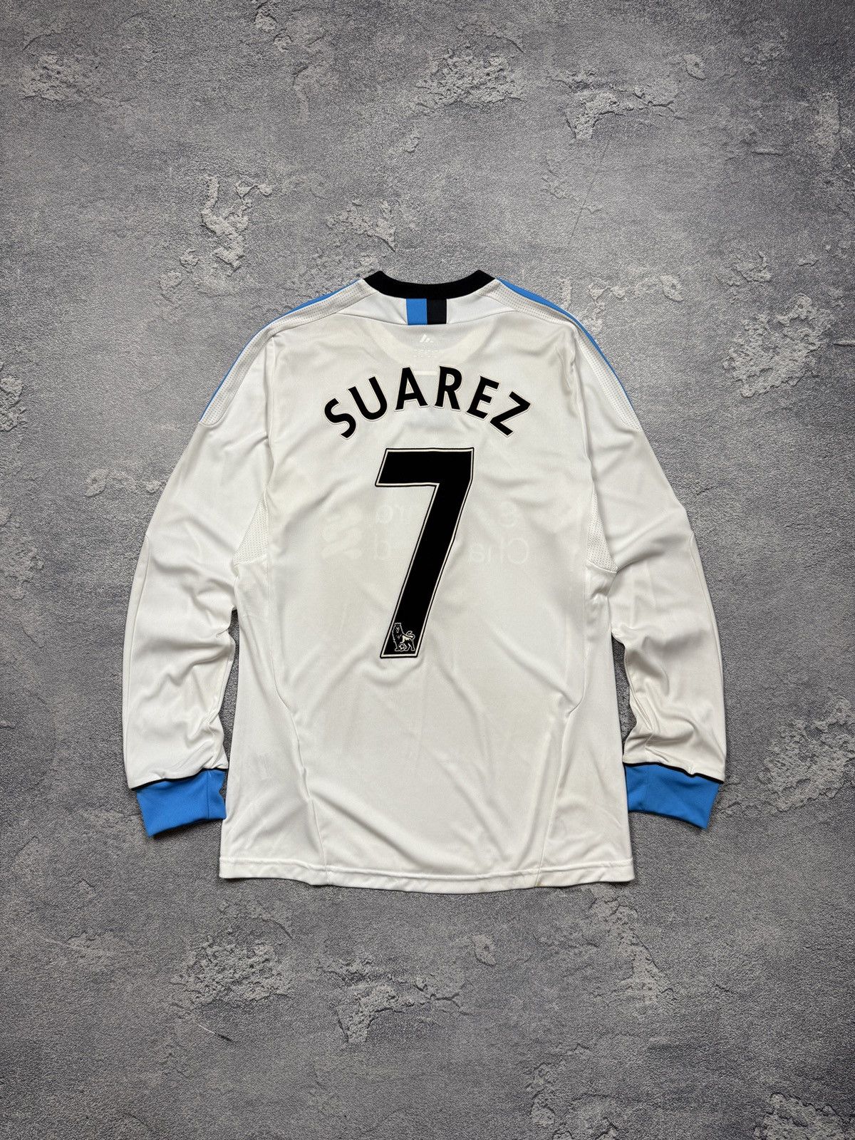 Adidas LIVERPOOL ADIDAS 2011/2012 FOOTBALL THIRD JERSEY #7 SUAREZ Size US S / EU 44-46 / 1 - 1 Thumbnail