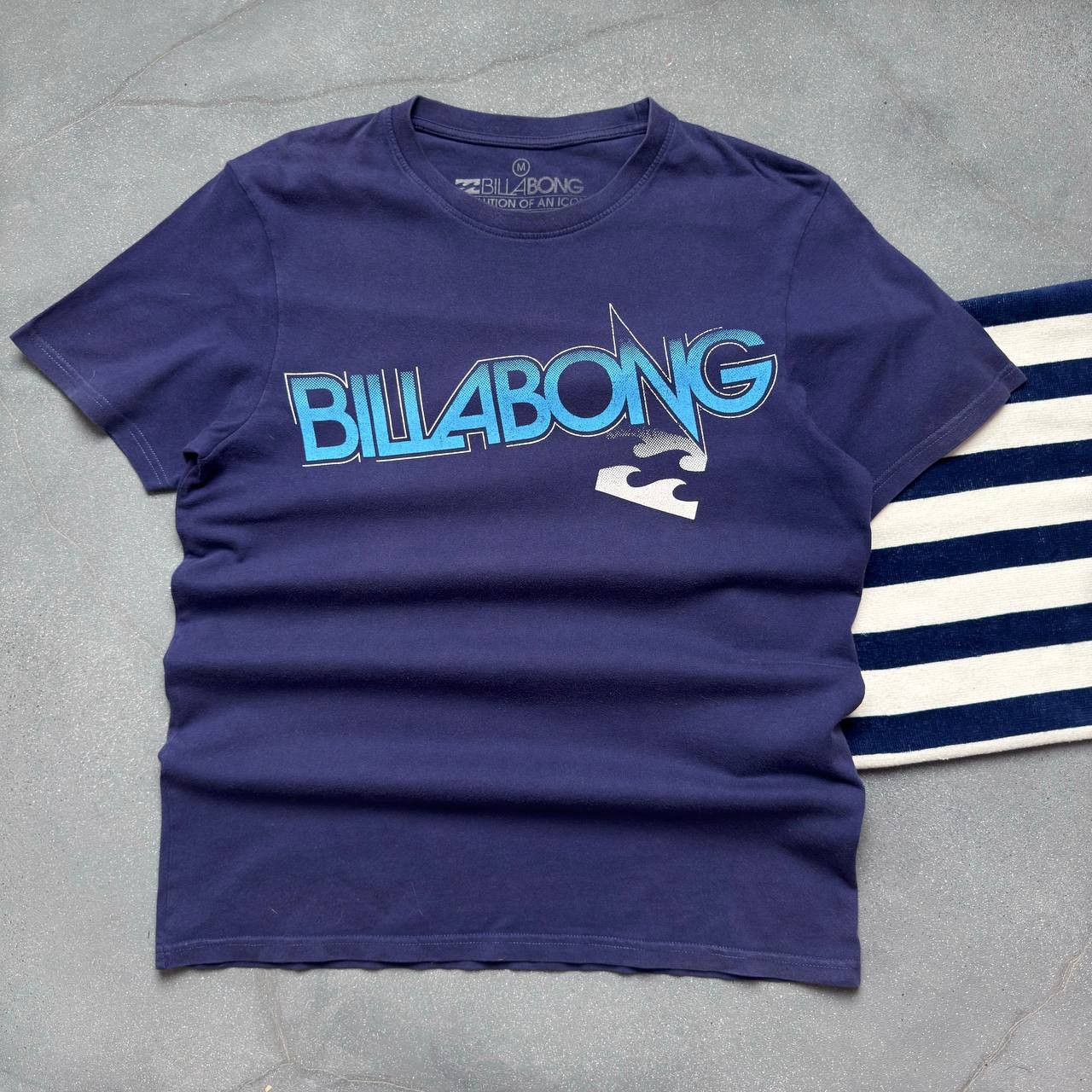 Billabong × Vintage Billabong Vintage Y2K Big Logo Surf T-Shirt Size US M / EU 48-50 / 2 - 1 Thumbnail