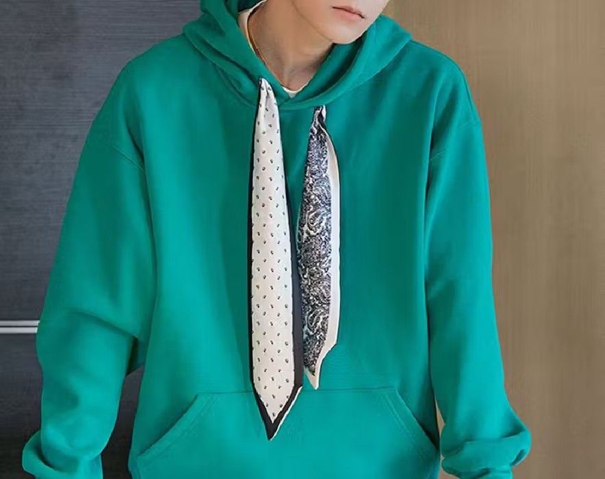 Japanese Brand Bandana Tie Green Pullover Hoodie Size US L / EU 52-54 / 3 - 3 Thumbnail