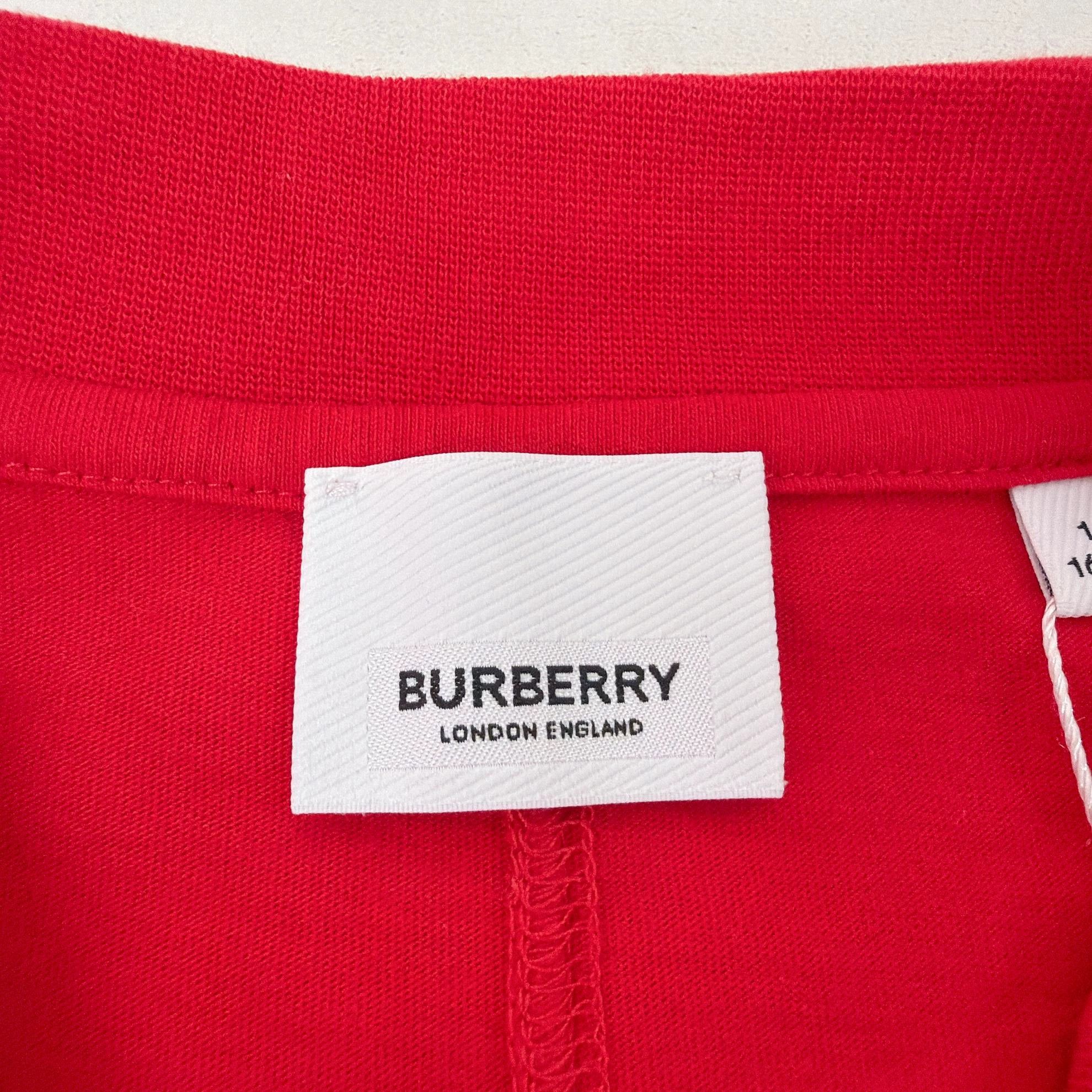 Burberry Burberry Red Logo T-shirt 14Y 6567 Size US XS / EU 42 / 0 - 6 Thumbnail