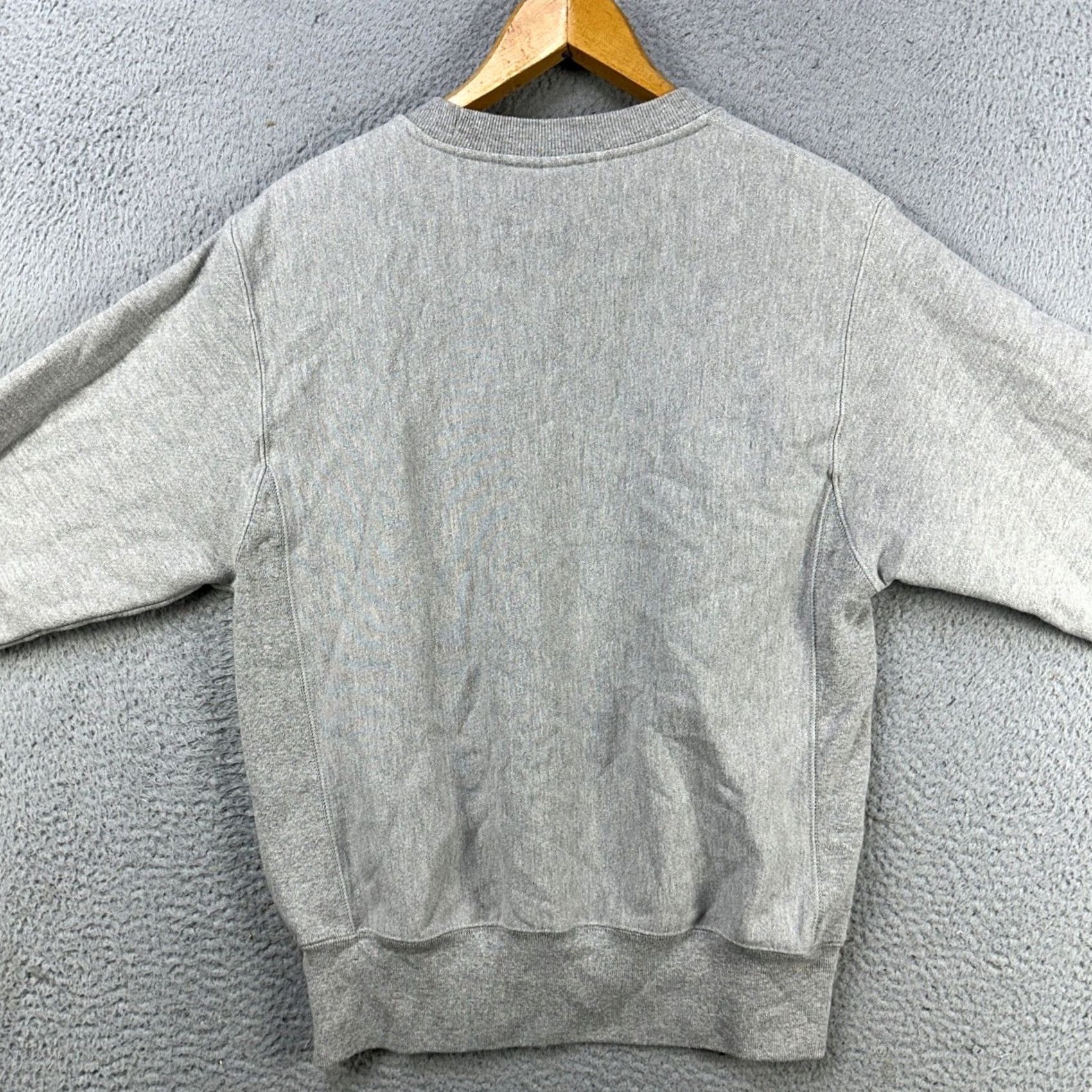 Champion Champion Sweatshirt Mens Small Gray Graphic Hersheys Reverse Weave Crew Neck Hood? Size US S / EU 44-46 / 1 - 3 Thumbnail