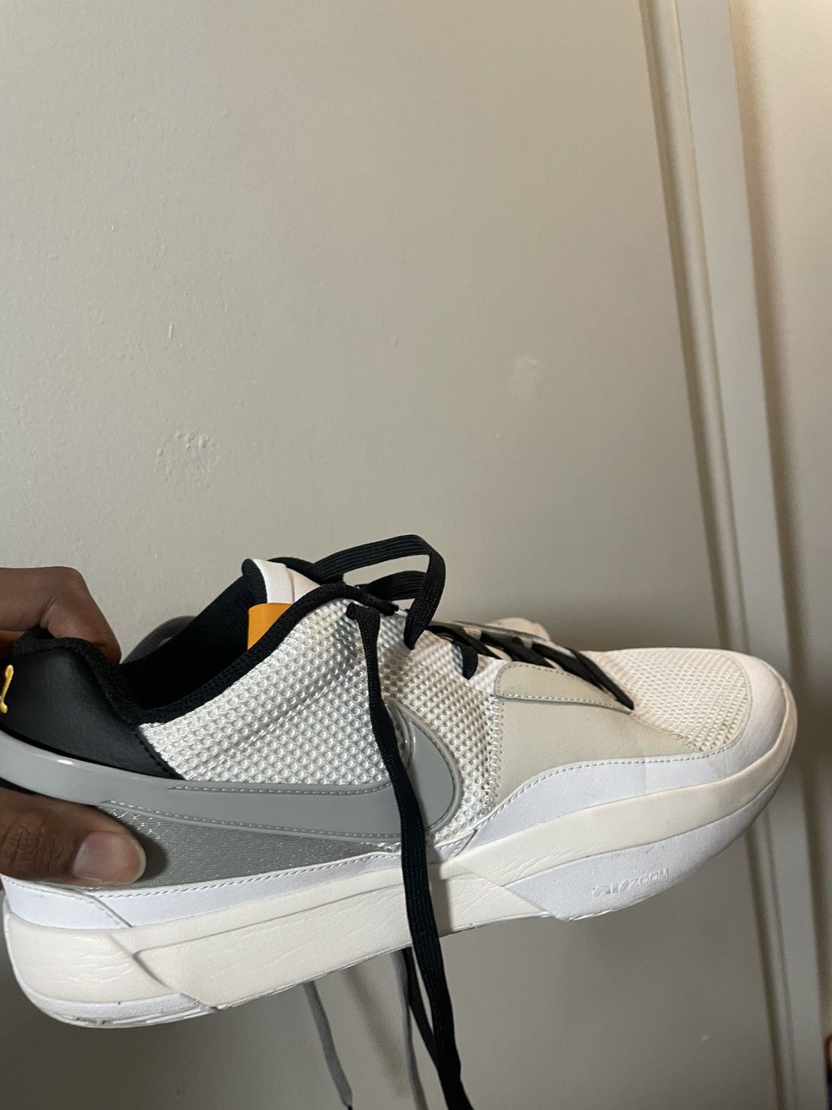 Nike Ja morants Size US 12.5 / EU 45-46 - 3 Thumbnail