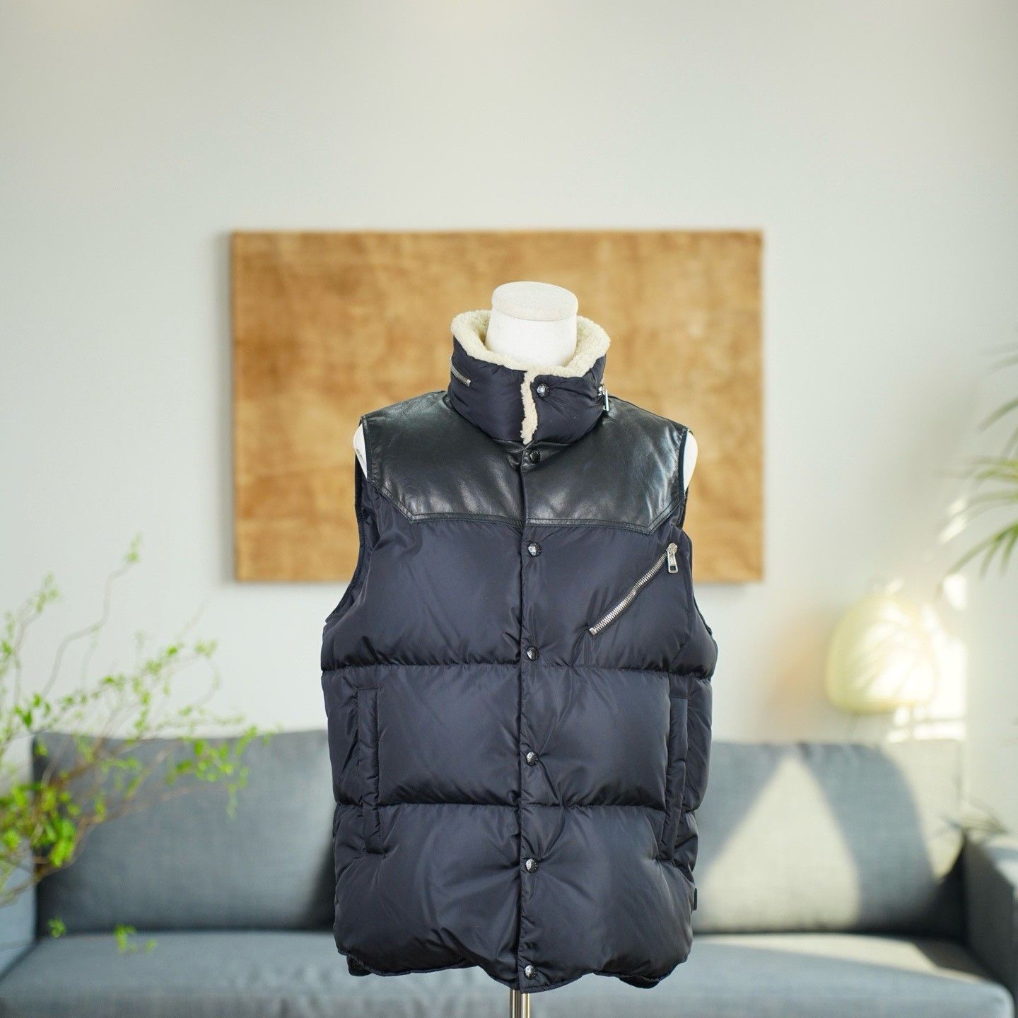 Moncler Moncler Down Black Tank Top l Men Size US L / EU 52-54 / 3 - 1 Thumbnail