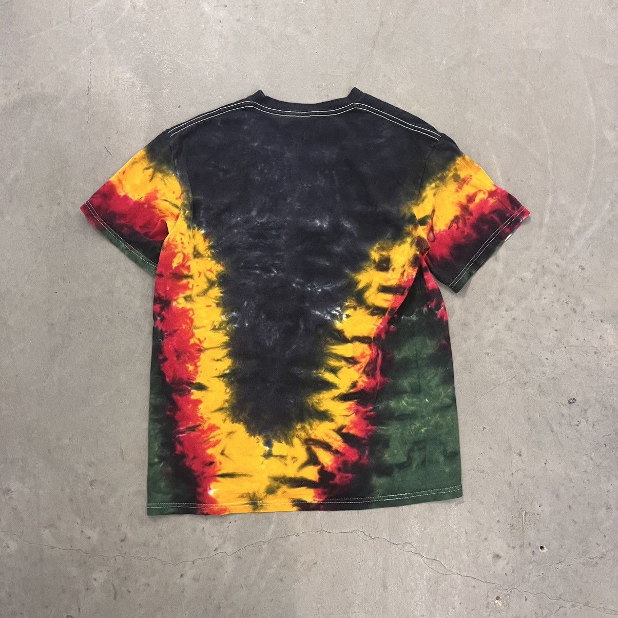 Vintage Y2K tie dye Rasta lion t shirt vintage AOP affliction style Size US L / EU 52-54 / 3 - 3 Thumbnail
