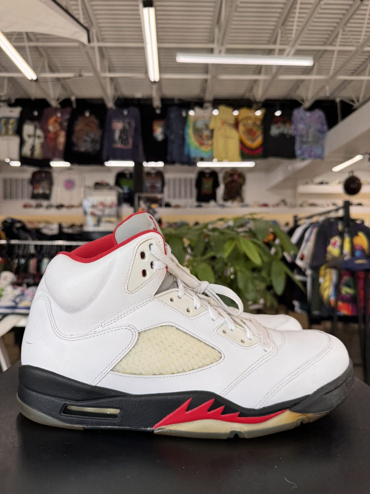 Jordan Brand Air Jordan 5 Fire Red Size 11.5 (2013) Size US 11.5 / EU 44-45 - 11 Thumbnail