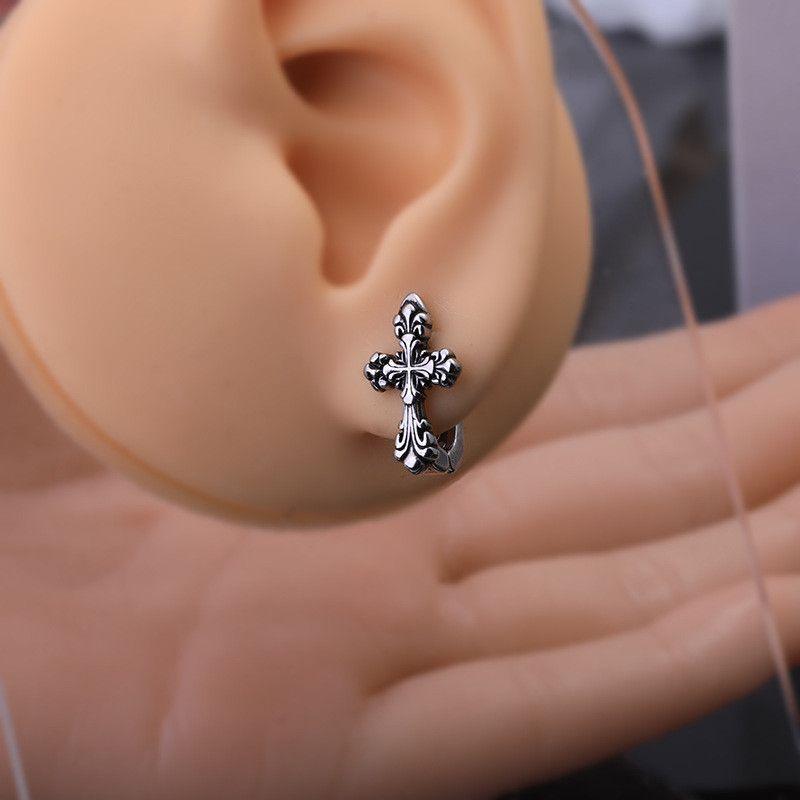 Jewelry × Sterling Silver Cross Matchless Earrings One Pairs Chrome Jewelry Size ONE SIZE - 2 Thumbnail