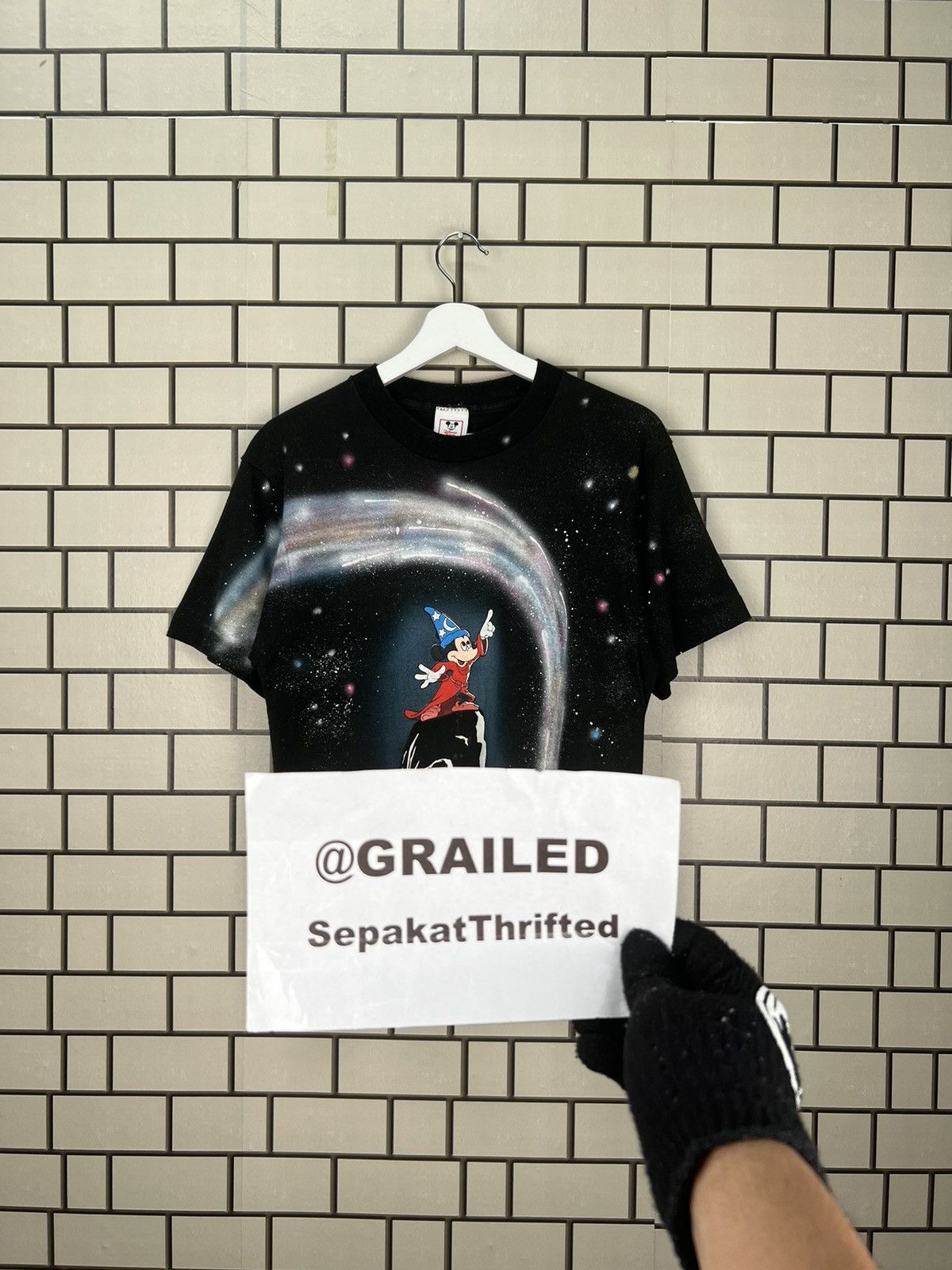 Fruit Of The Loom × Mickey Unlimited Vintage Mickey Twinkling Star Single Stich Tee Size US S / EU 44-46 / 1 - 12 Thumbnail