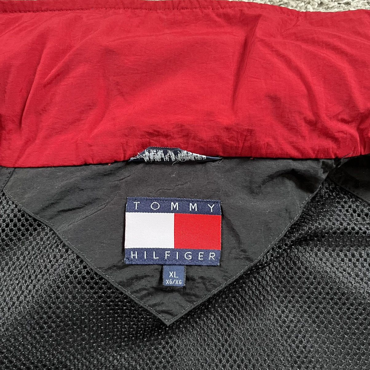 Tommy Hilfiger × Tommy Jeans 🔴Tommy Hilfiger Jacket Size XL Black Spellout Rare Vintage Size US XL / EU 56 / 4 - 8 Thumbnail