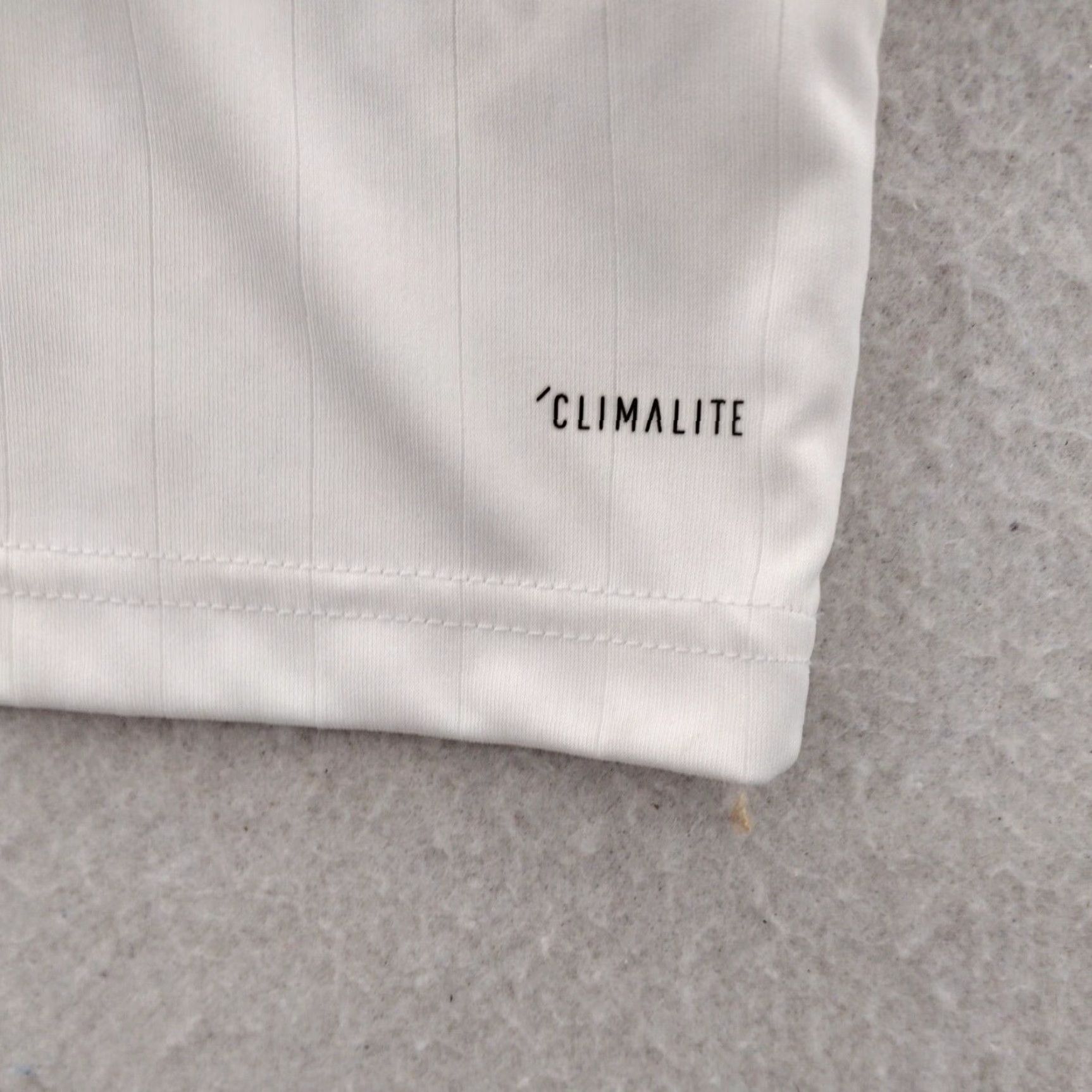 Adidas Adidas Soccer Jersey Men's Small White Climalite 15 Activewear 90s Football Mens Size US S / EU 44-46 / 1 - 2 Thumbnail