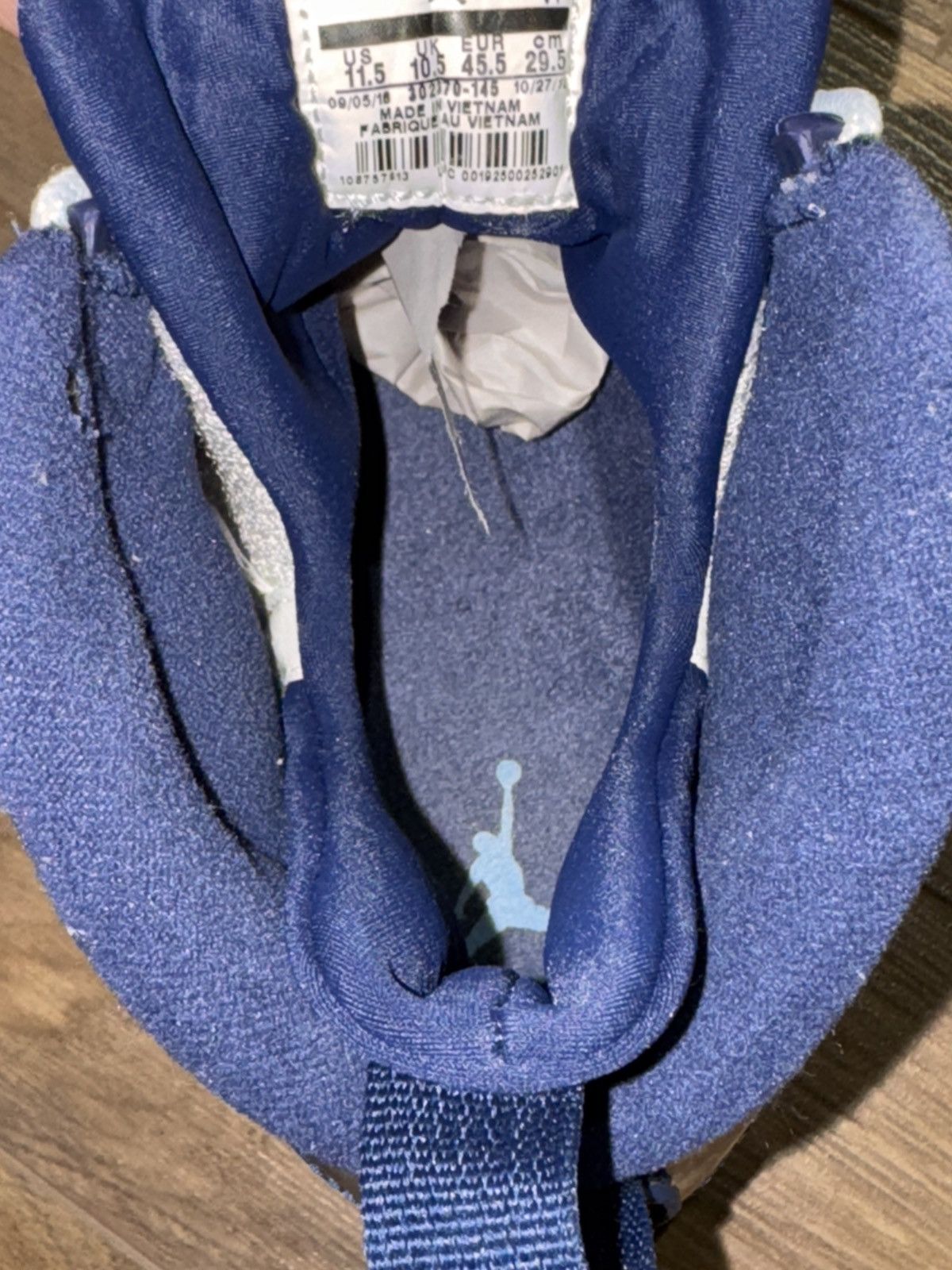 Jordan Brand Air Jordan 9 Retro ‘UNC’ Pearl Blue OG BOX VNDS Size US 11.5 / EU 44-45 - 7 Thumbnail