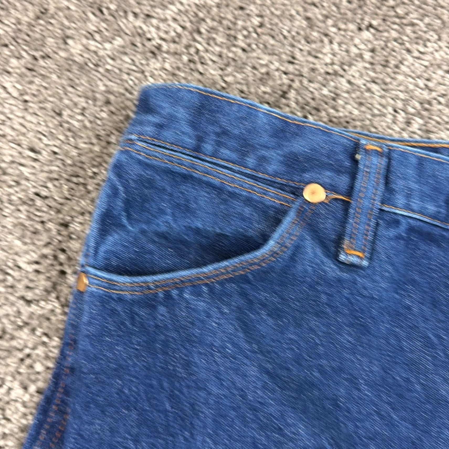 Wrangler VINTAGE Wrangler Jeans Mens 38 Straight Denim Blue Dark Wash 30 Inseam USA Wrangler 39912NV Jeans Size US 38 / EU 54 - 4 Thumbnail