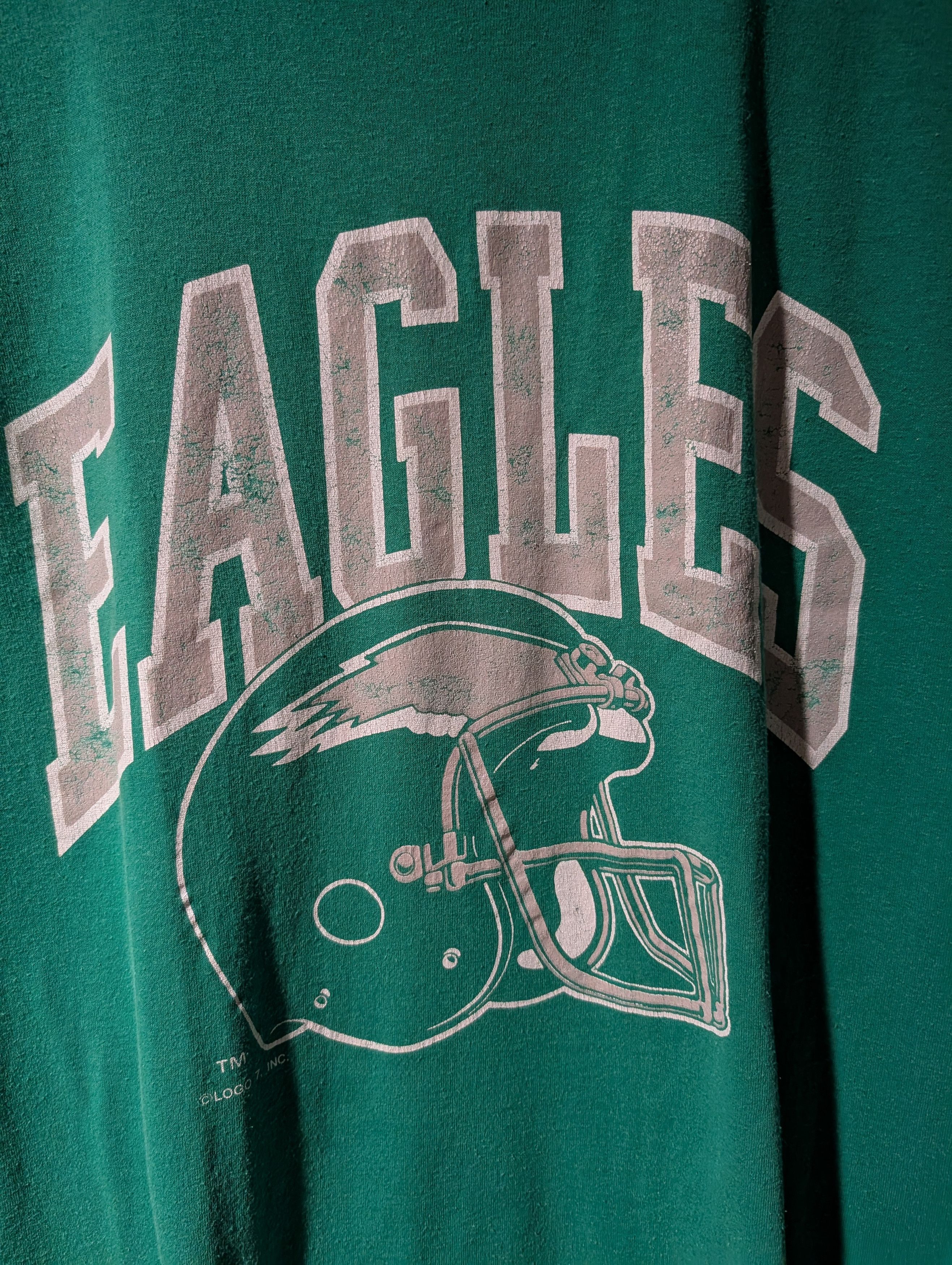 NFL Vintage 90s Philadelphia Eagles NFL Football Helmet T-Shirt Size US XL / EU 56 / 4 - 2 Thumbnail