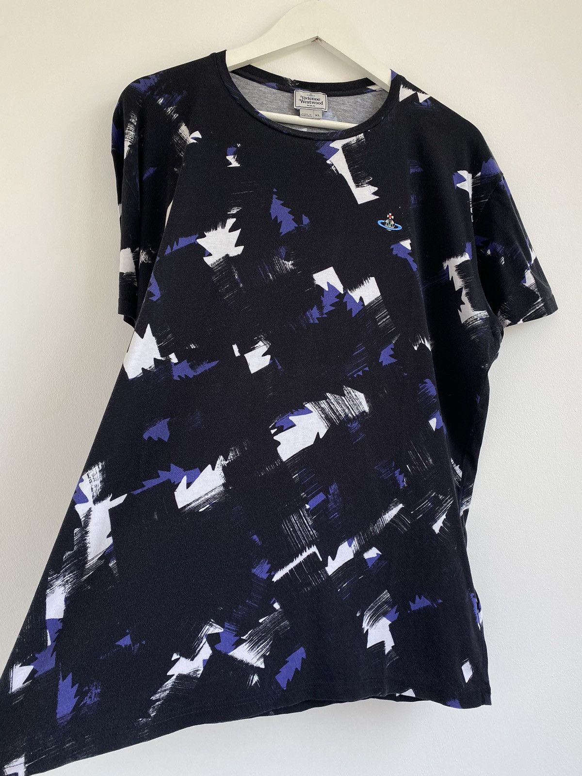 Vivienne Westwood Vivienne Westwood all overprint mens short sleeve t-shirt Size US XL / EU 56 / 4 - 4 Thumbnail