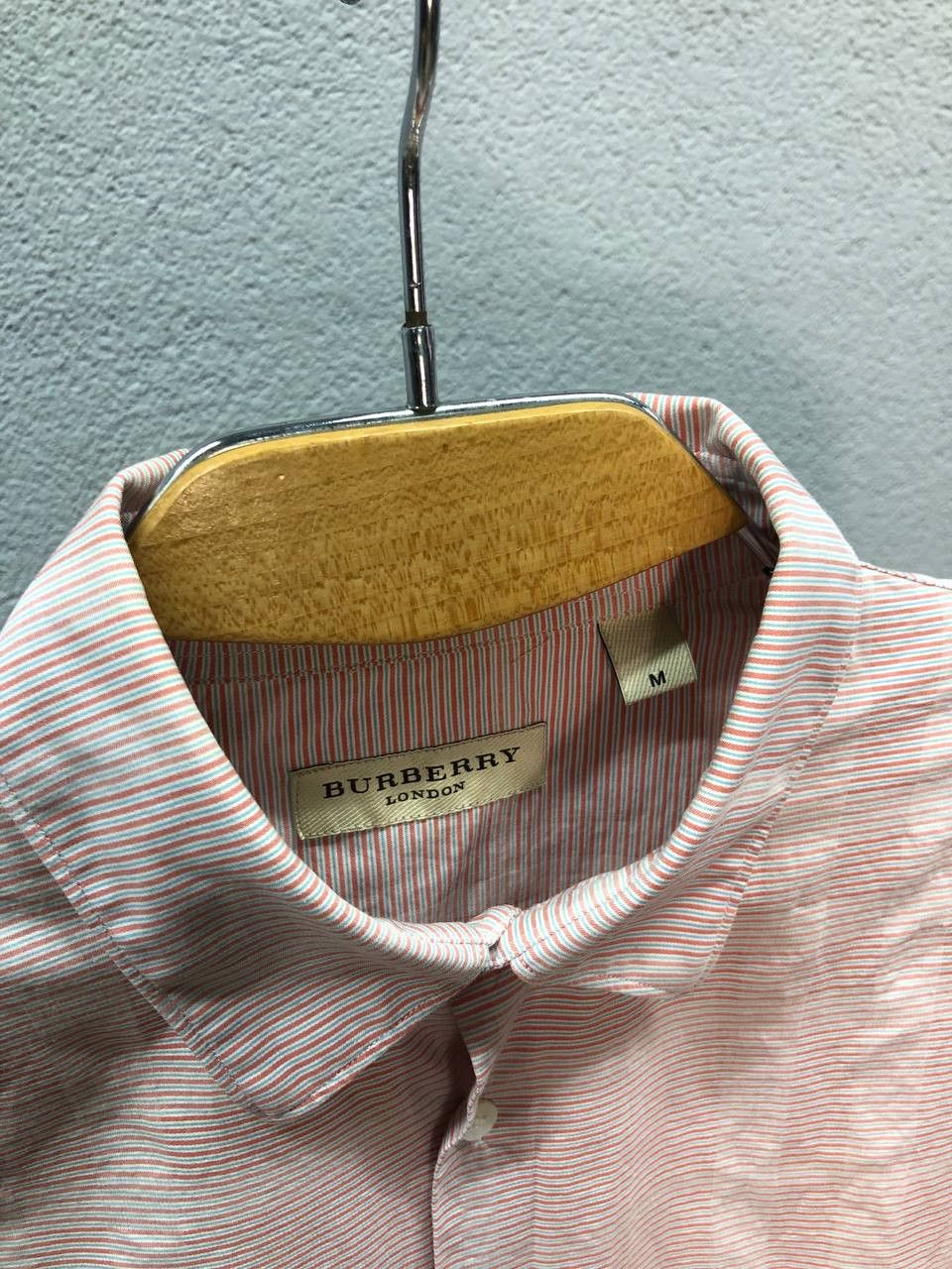 Burberry Burberry London mens Shirt nova check Medium Size US M / EU 48-50 / 2 - 2 Thumbnail