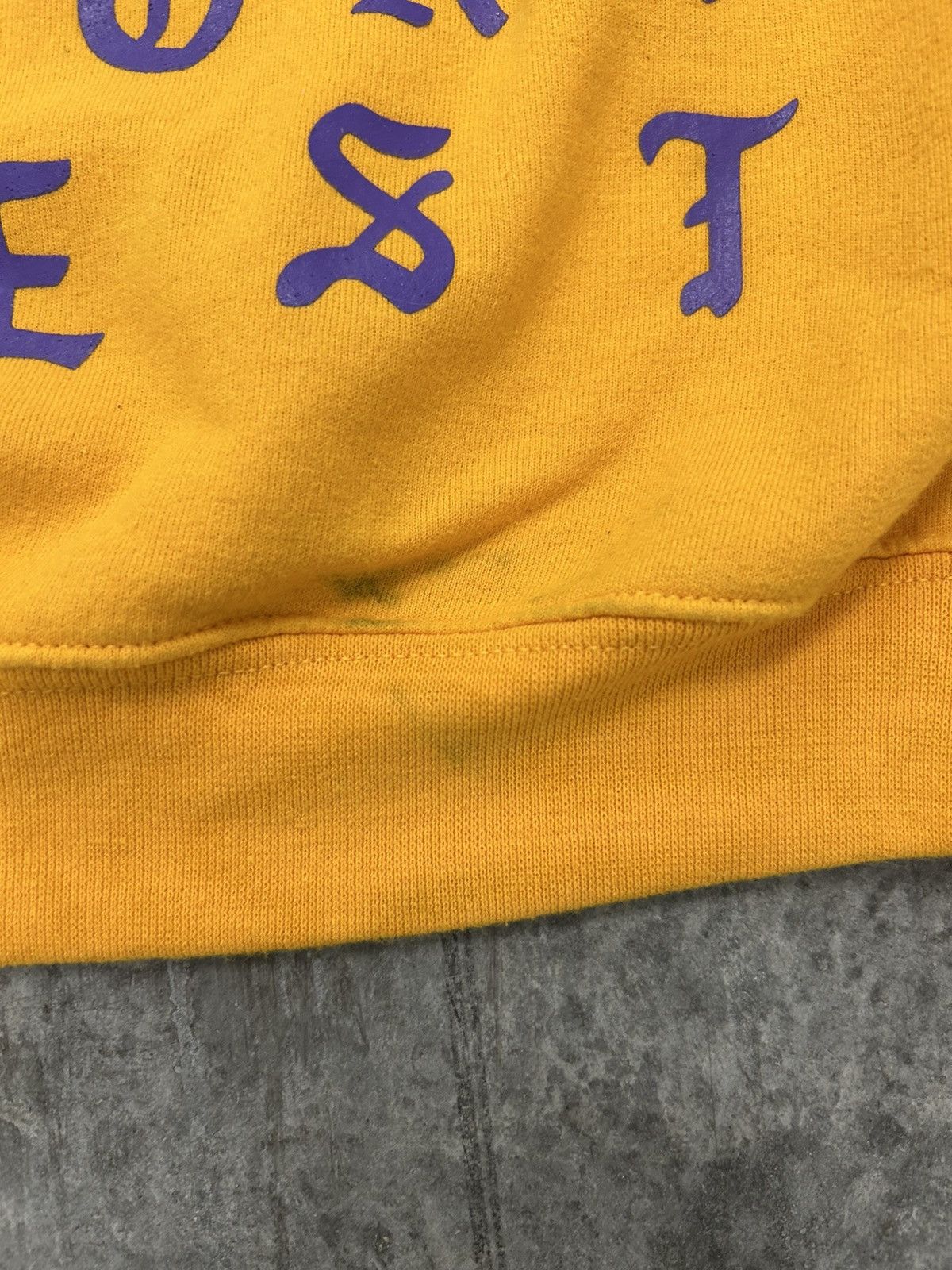 Kanye West Kanye west i feel like Kobe sweatshirt Size US M / EU 48-50 / 2 - 5 Thumbnail