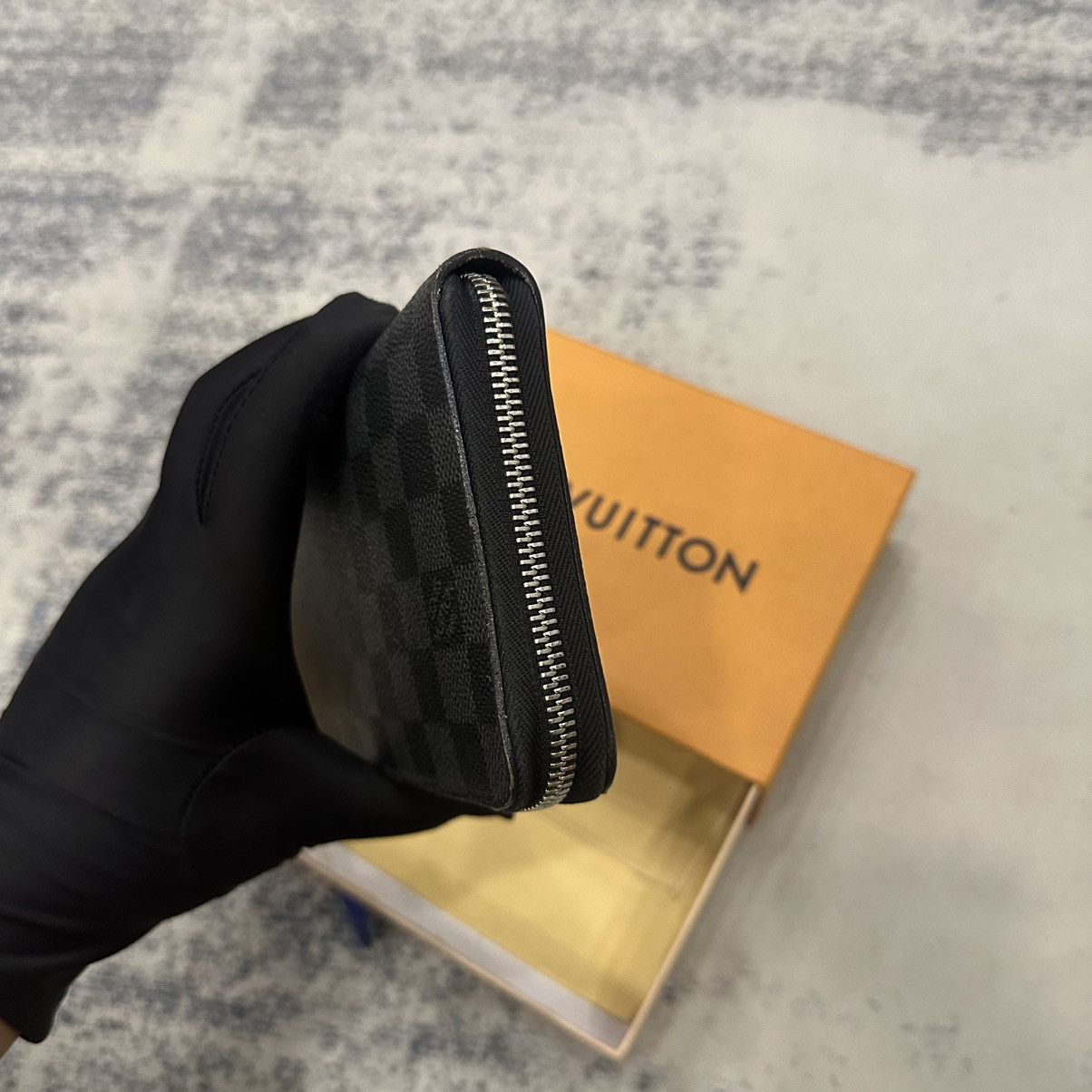 Louis Vuitton Louis Vuitton Zippy Wallet Damier Size ONE SIZE - 4 Thumbnail