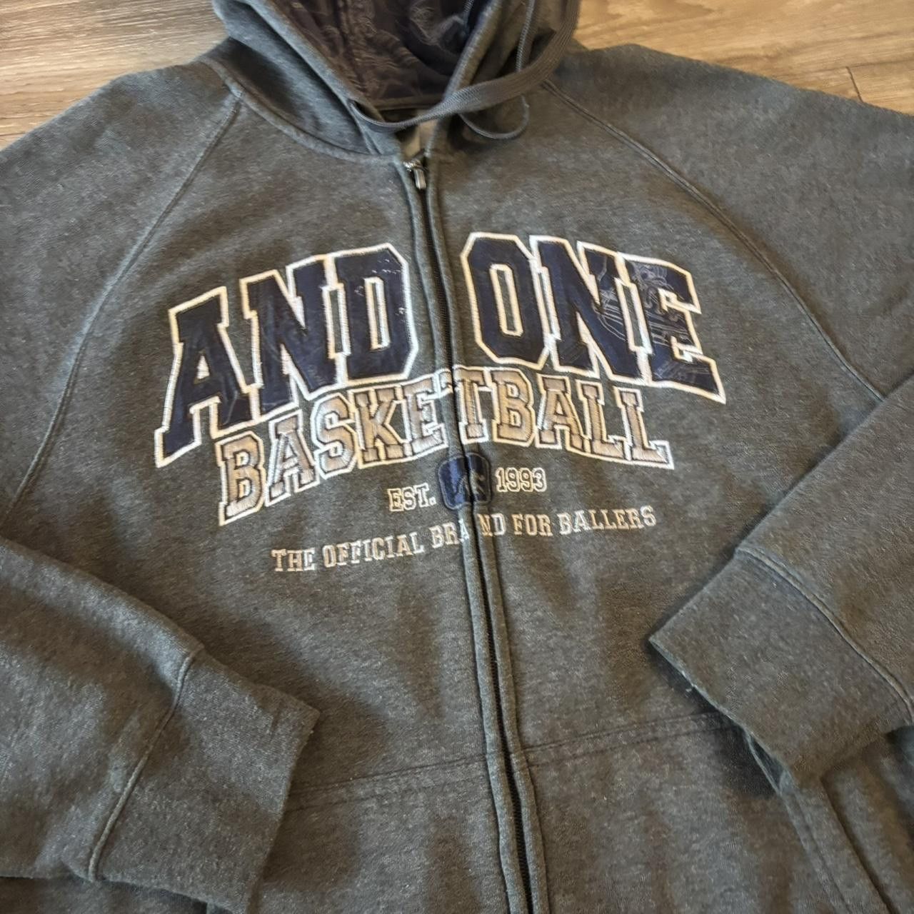 Vintage Crazy Vintage Y2K/2000s Grey And1 Streetwear Skater Style Zip Up Hoodie! Size L Size US L / EU 52-54 / 3 - 5 Thumbnail