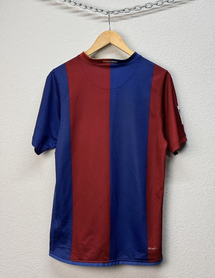 Other FC Barcelona Nike Vintage 2006/07 Jersey Size US S / EU 44-46 / 1 - 11 Thumbnail