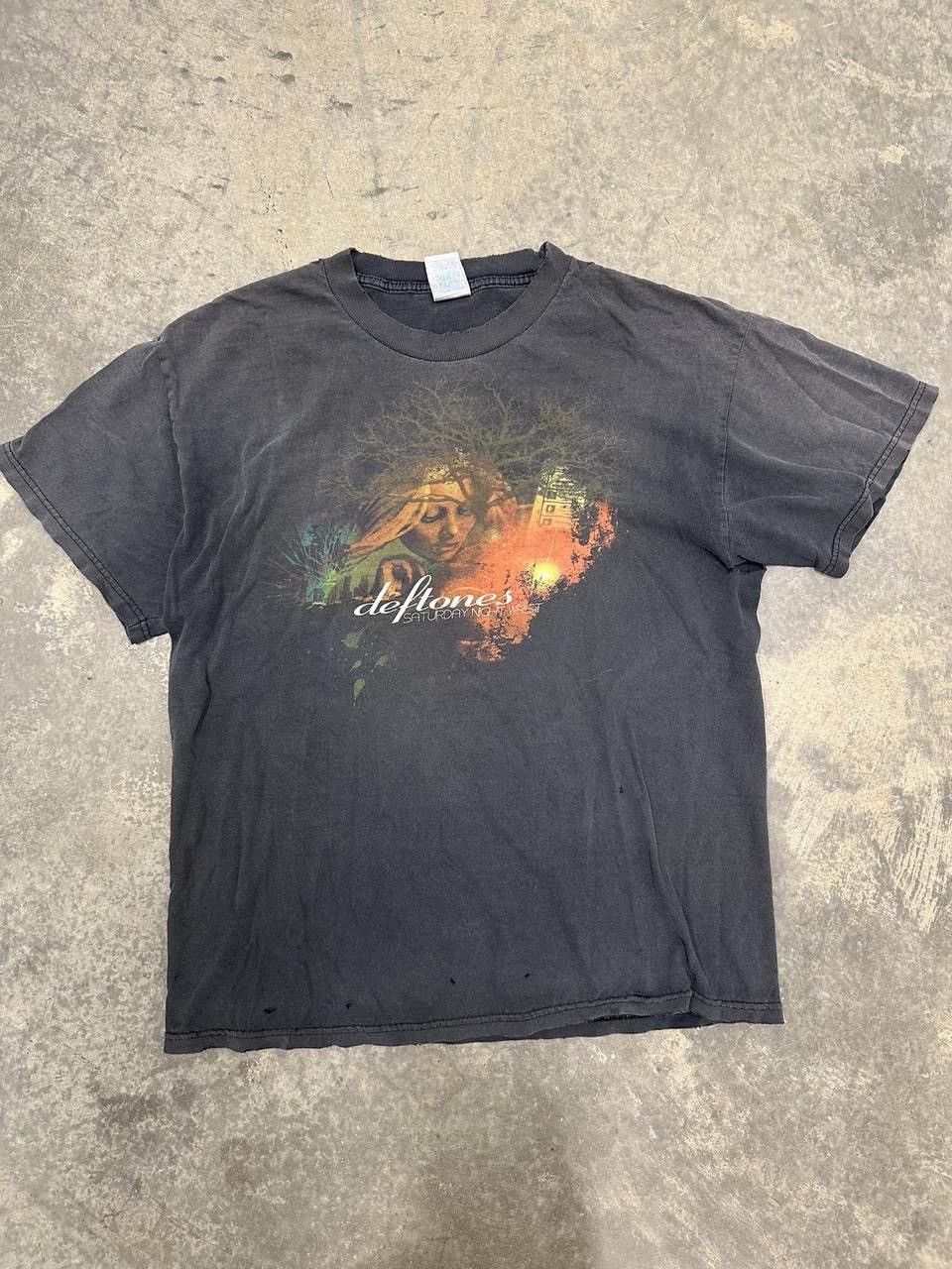 Band Tees Vintage Deftones Saturday Night Wrist Graphic Shirt Size L Size US L / EU 52-54 / 3 - 1 Thumbnail