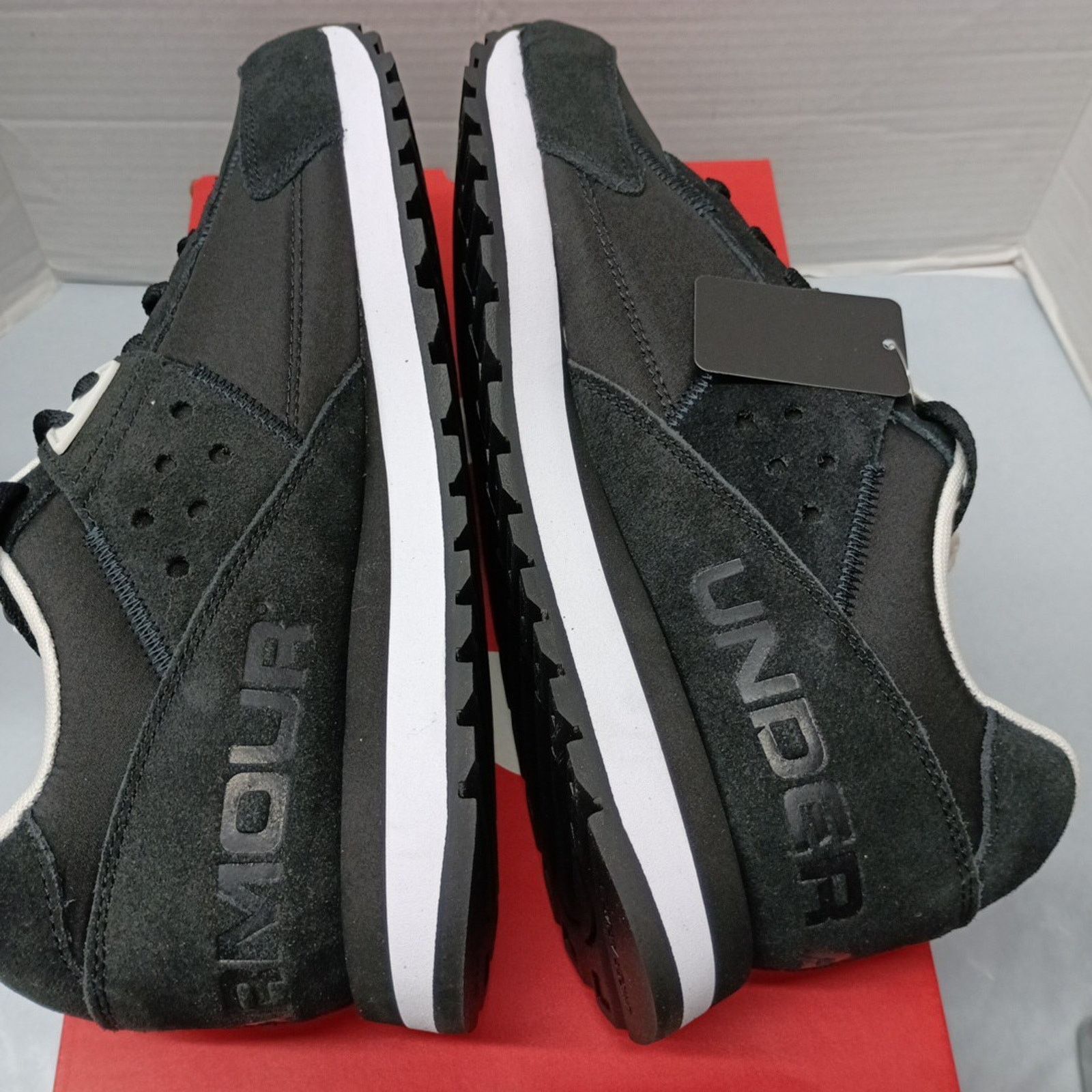 Under Armour New Under Armour Men's Essential Runner Shoes Size 10 Black Size US 10 / EU 43 - 6 Thumbnail