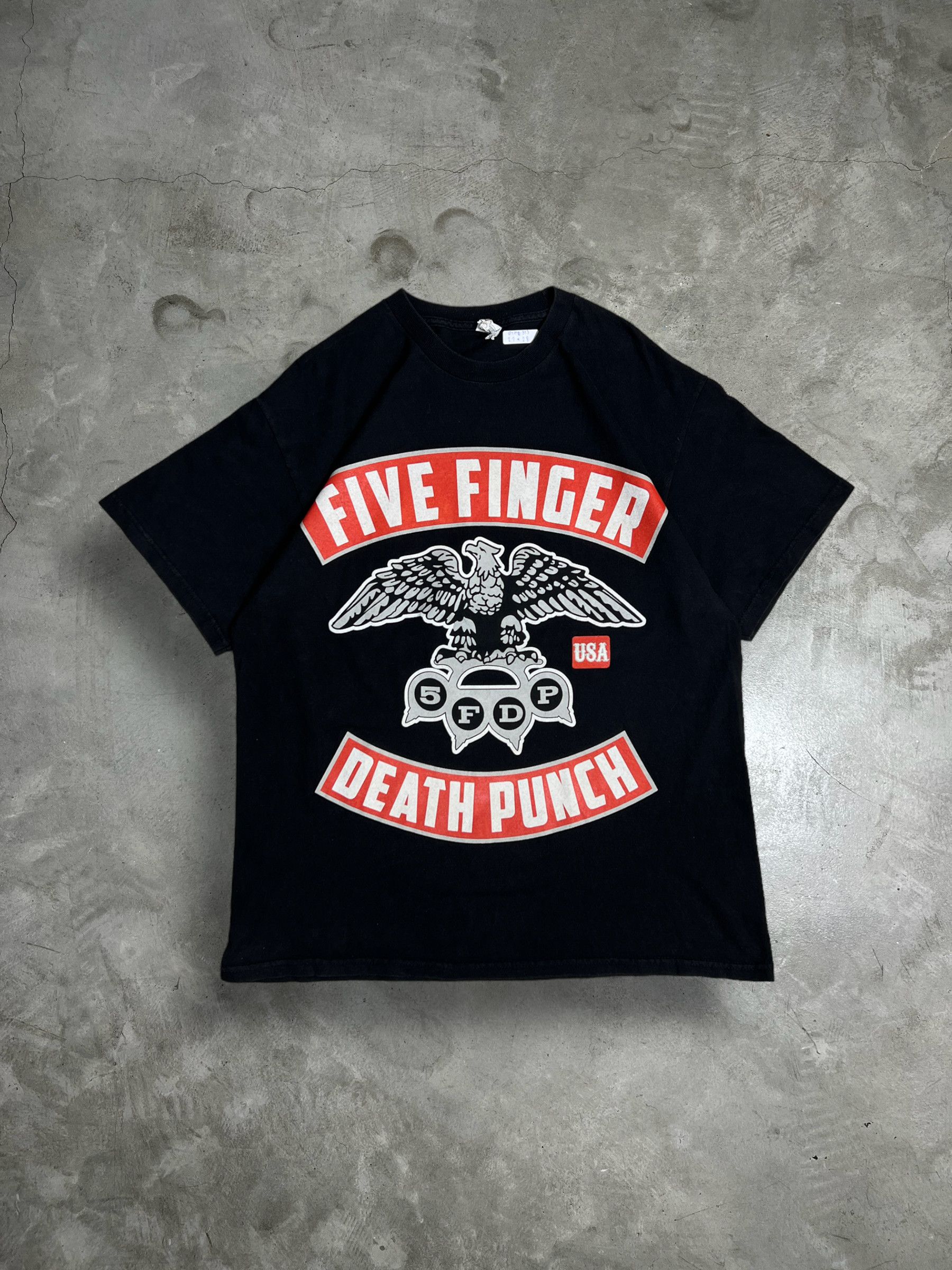 Band Tees Five Finger Death Punch Band Tee (L) GTME313 Size US L / EU 52-54 / 3 - 1 Thumbnail
