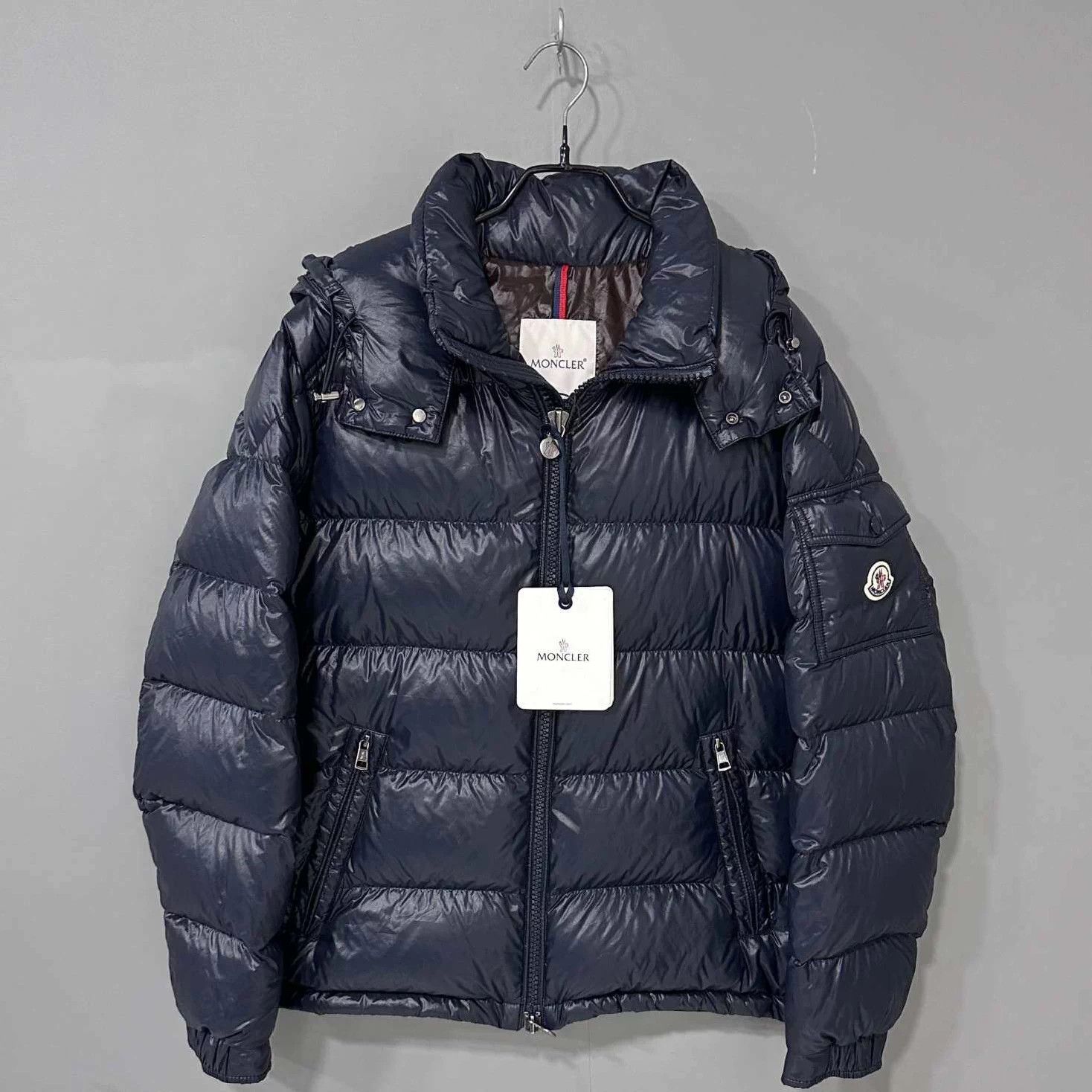 Moncler Moncler Maya Down Jacket Navy 3 Size US L / EU 52-54 / 3 - 1 Thumbnail