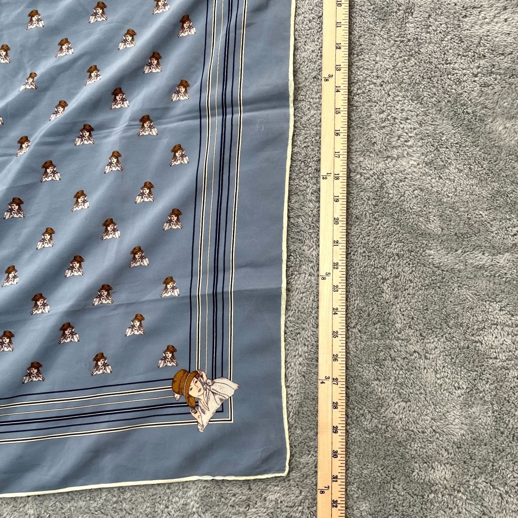Lancel VINTAGE Lancel Paris Scarf 31x31in Blue Silk Square Women Size ONE SIZE - 5 Thumbnail