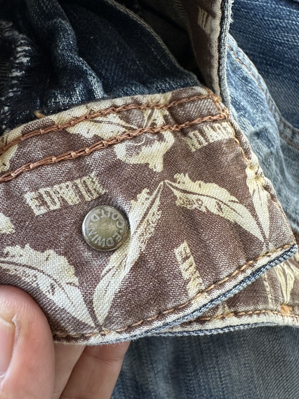 Edwin Edwin Ex Vintage Buffalo Head Flare Distressed Denim F98 Size US 34 / EU 50 - 13 Thumbnail