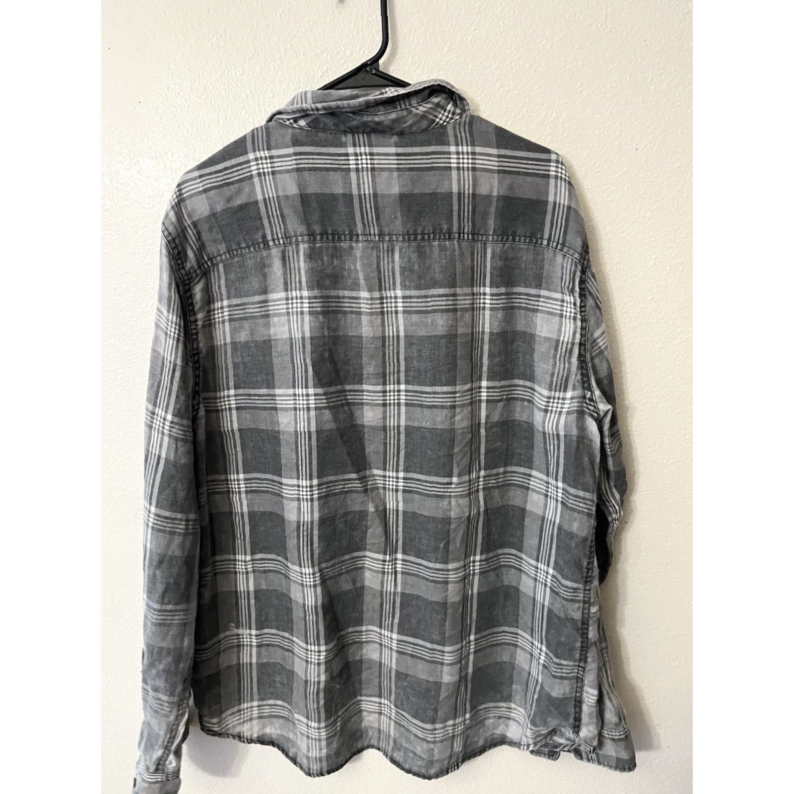 Vintage Aéropostale Button-Up Shirt Adult XL Gray Plaid Casual Long Sleeve Pocket Mens Size US XL / EU 56 / 4 - 2 Thumbnail