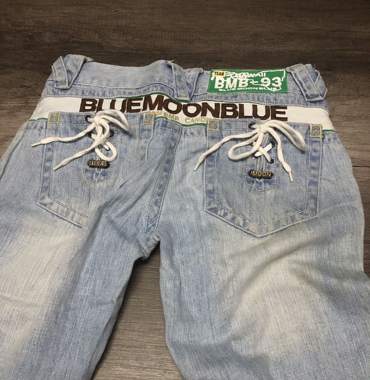 Japanese Brand VINTAGE BLUE MOON BLUE JEANS TEAM HAWAII BMB-93 Size 28" / US 6 / IT 42 - 1 Thumbnail