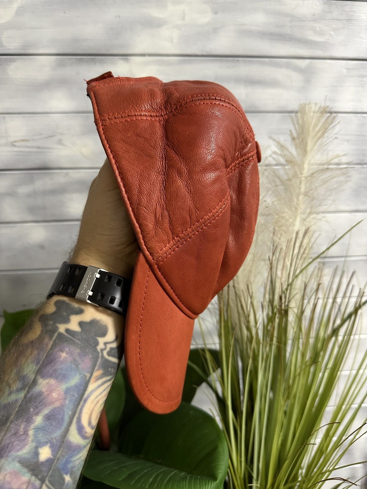 Leather Rare Vintage Red Cap Avant-Garde Japan Style. Size ONE SIZE - 3 Thumbnail