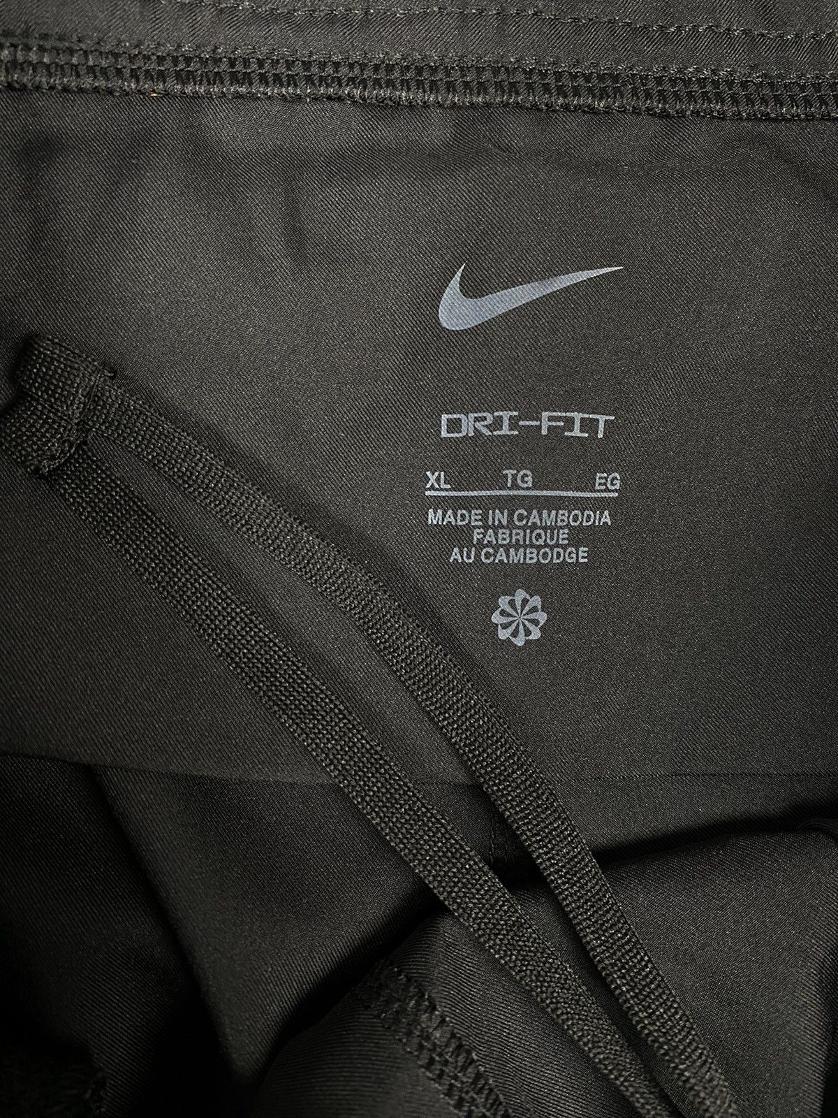 Nike Nike Dri Fit Swoosh Drill Joggers Nylon Pants men’s size XL Size US 35 - 11 Thumbnail