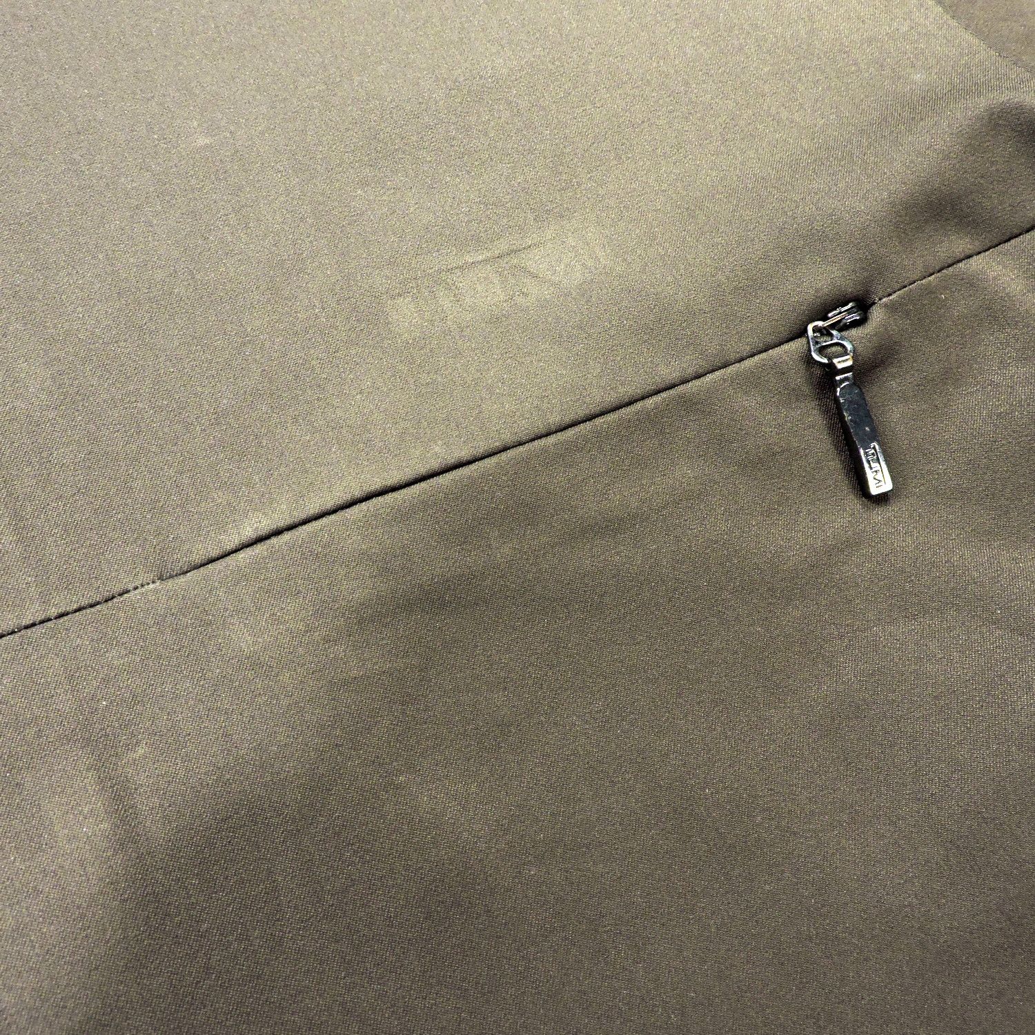 Tumi TUMI T-TECH LIGHTWEIGHT INSULATED WATER RESISTANT JACKET Size US S / EU 44-46 / 1 - 15 Thumbnail