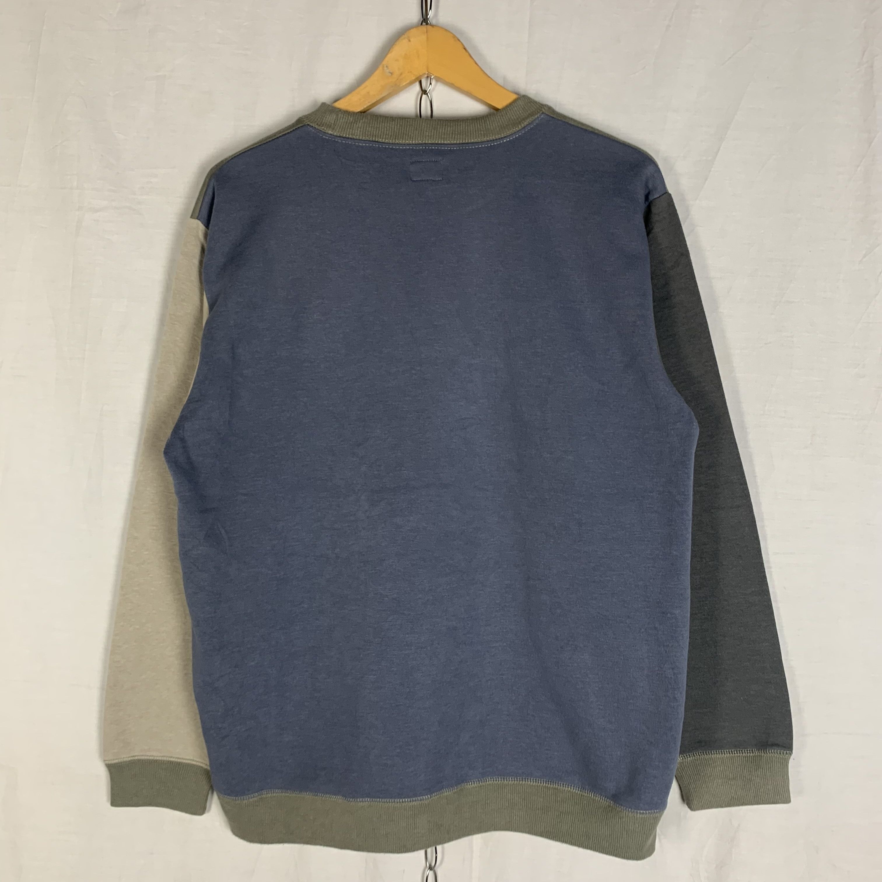 go slow caravan Go Slow Caravan Multicolor Raglan Sweatshirt Crewneck Size US M / EU 48-50 / 2 - 4 Thumbnail