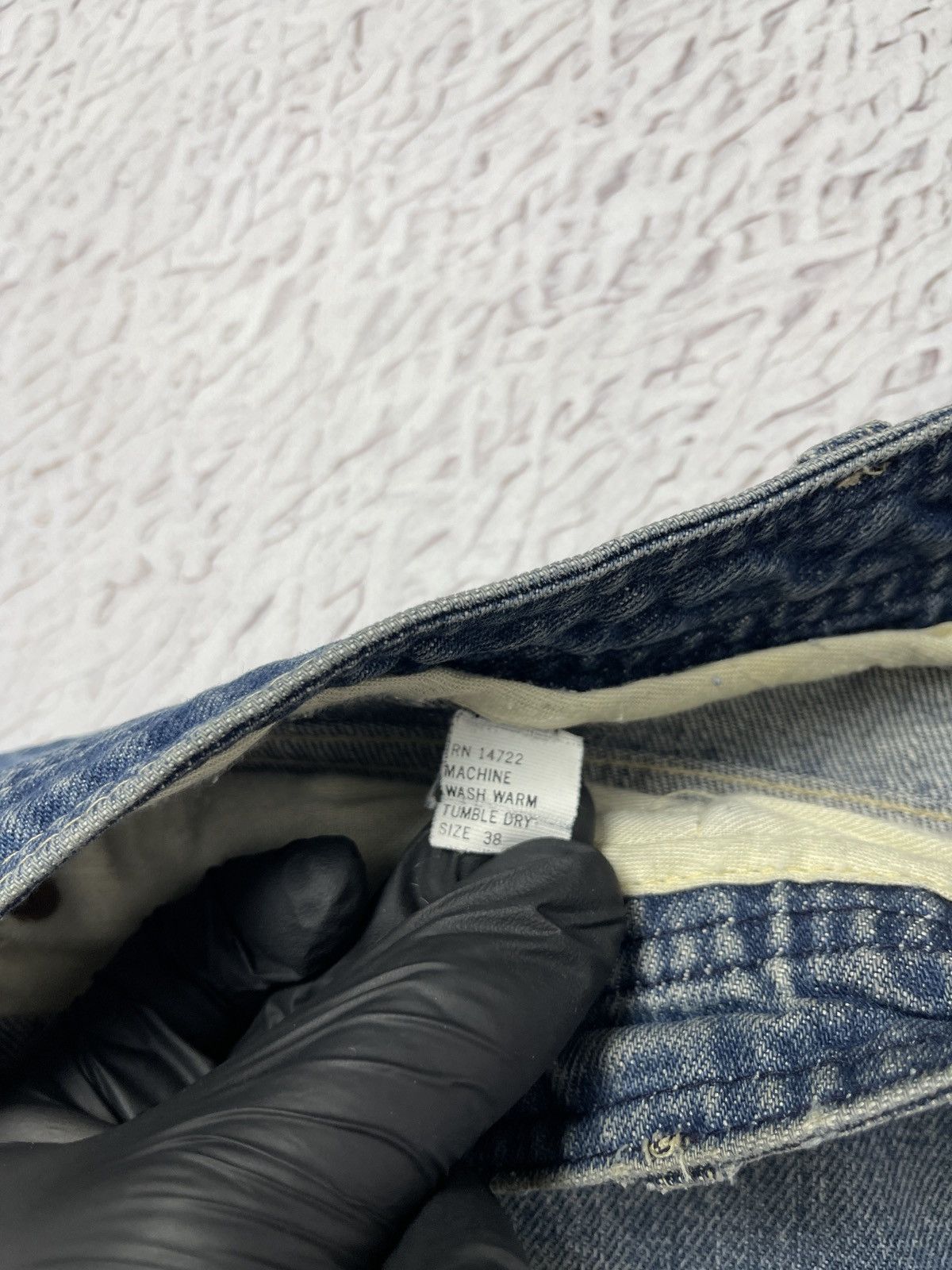 Oscar De La Renta Oscar de la Renta vintage distressed cropped denim jeans Size US 36 / EU 52 - 16 Thumbnail