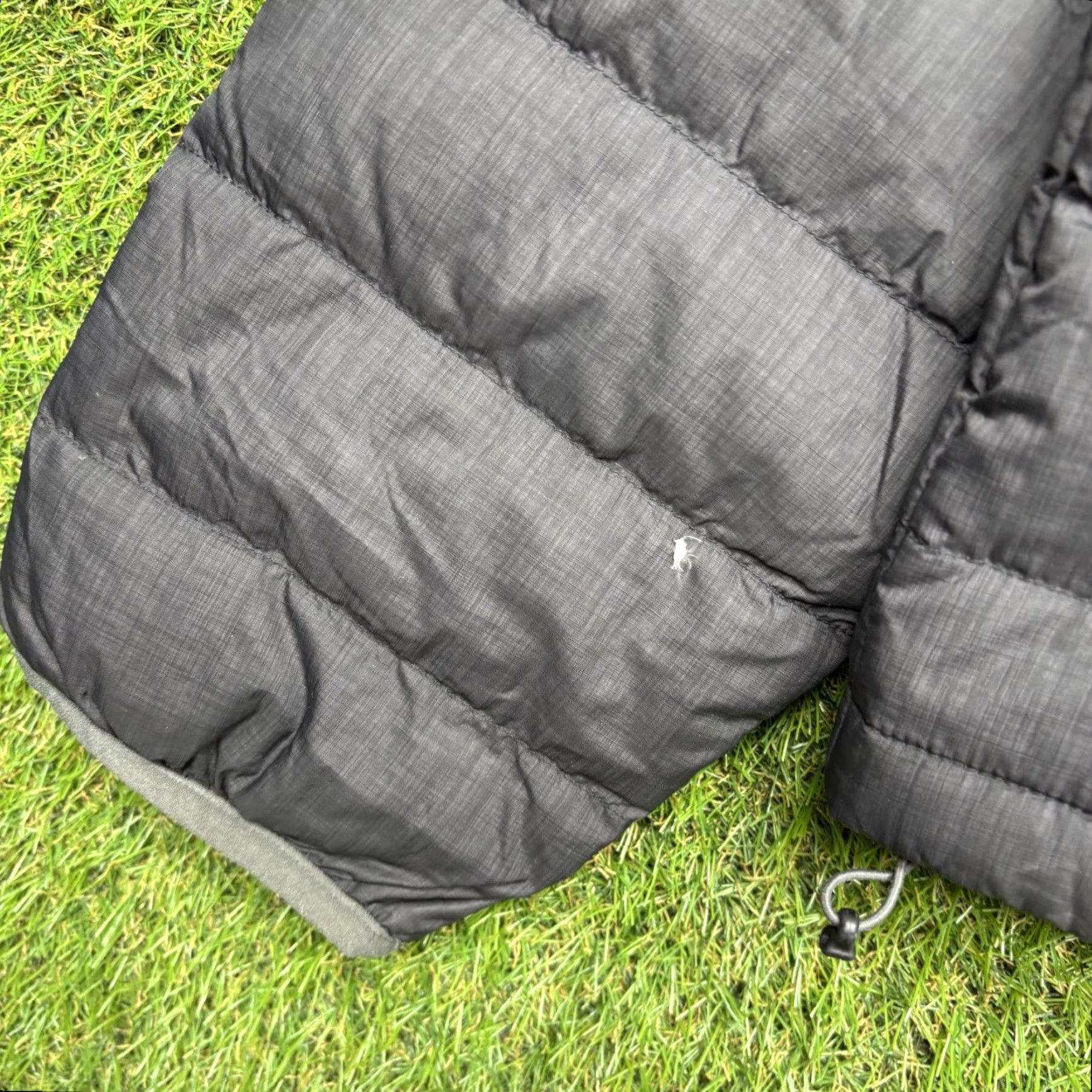 Vintage GoLite Goose Down Puffer Jacket Mens Large Black Full Zip Outdoor Hiking Jacket Size US L / EU 52-54 / 3 - 7 Thumbnail