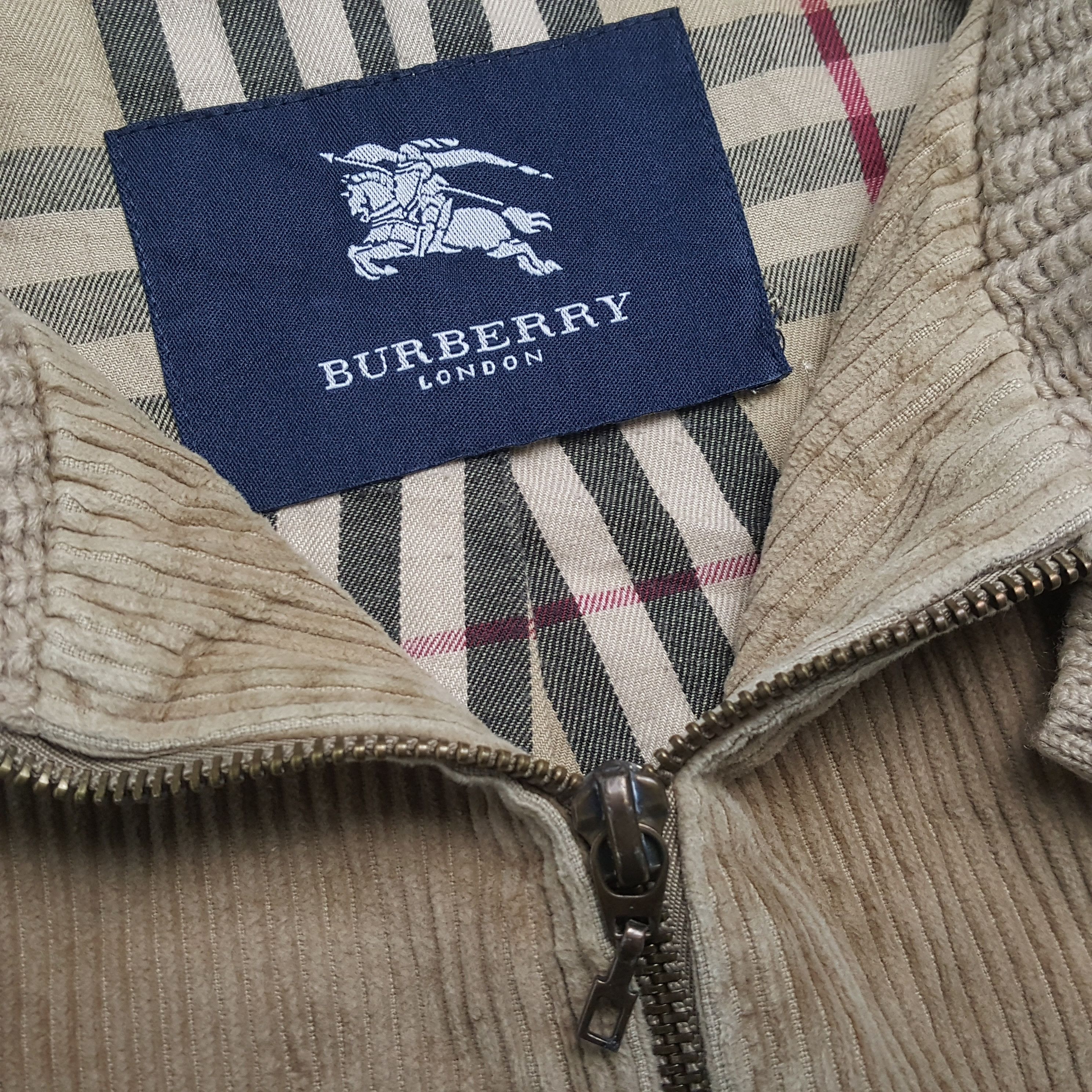Vintage BURBERRY LONDON Fashion Brand Velvet Jacket