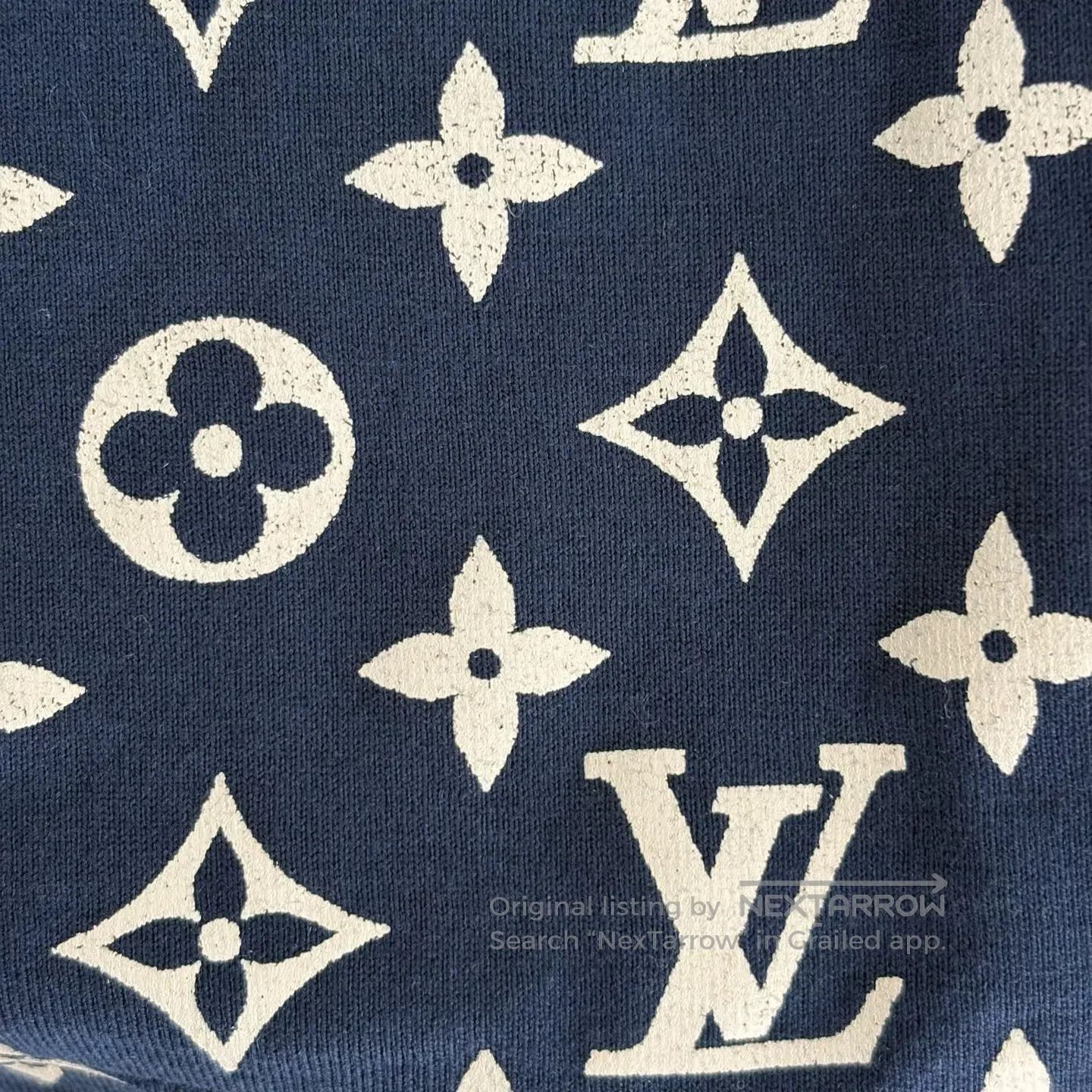Louis Vuitton Louis Vuitton Blue gradient logo short-sleeved T-shirt Size US S / EU 44-46 / 1 - 6 Thumbnail