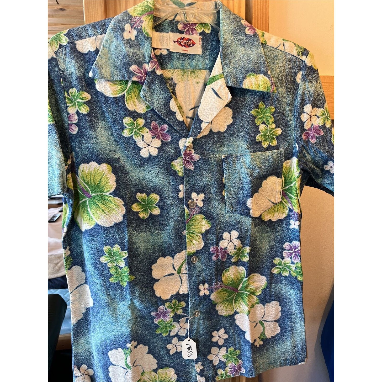 Other Pomare VTG Men’s Small Blue Floral Polyester Hawaiian Shirt Size US S / EU 44-46 / 1 - 2 Thumbnail