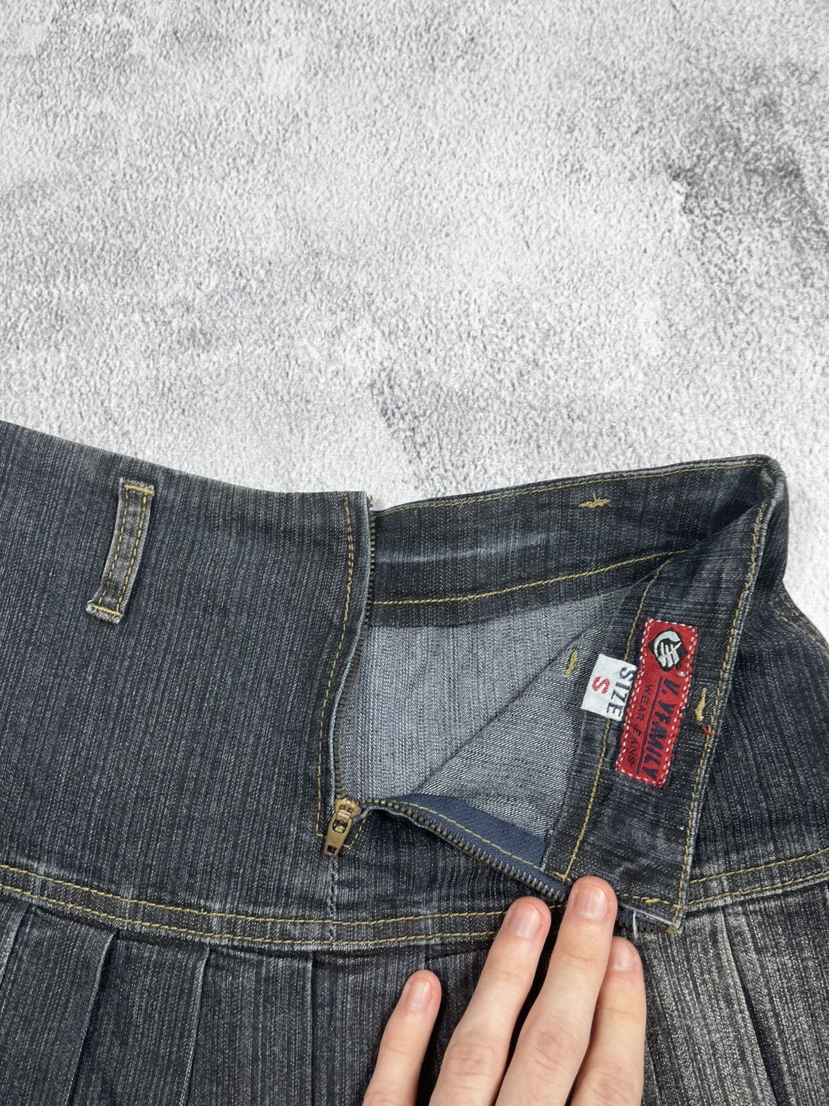 Japanese Brand × Vintage Vintage Y2K denim mini skirt streetwear style size S Size 28" / US 6 / IT 42 - 7 Thumbnail