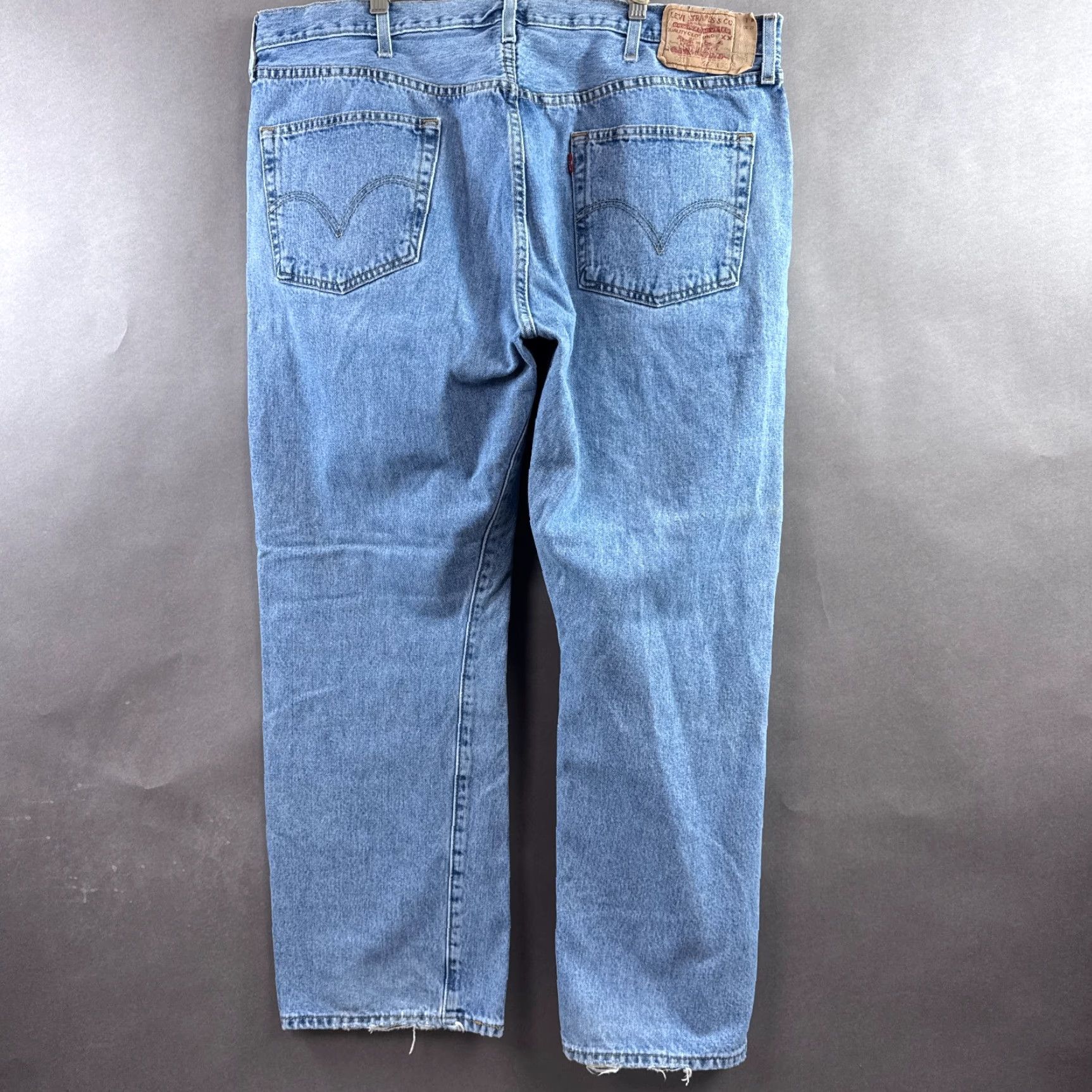 Levi's VINTAGE Levi's 501 Jeans Men 42x30 Blue Y2K Button Fly Denim Pant Distressed Work Size US 42 / EU 58 - 4 Thumbnail