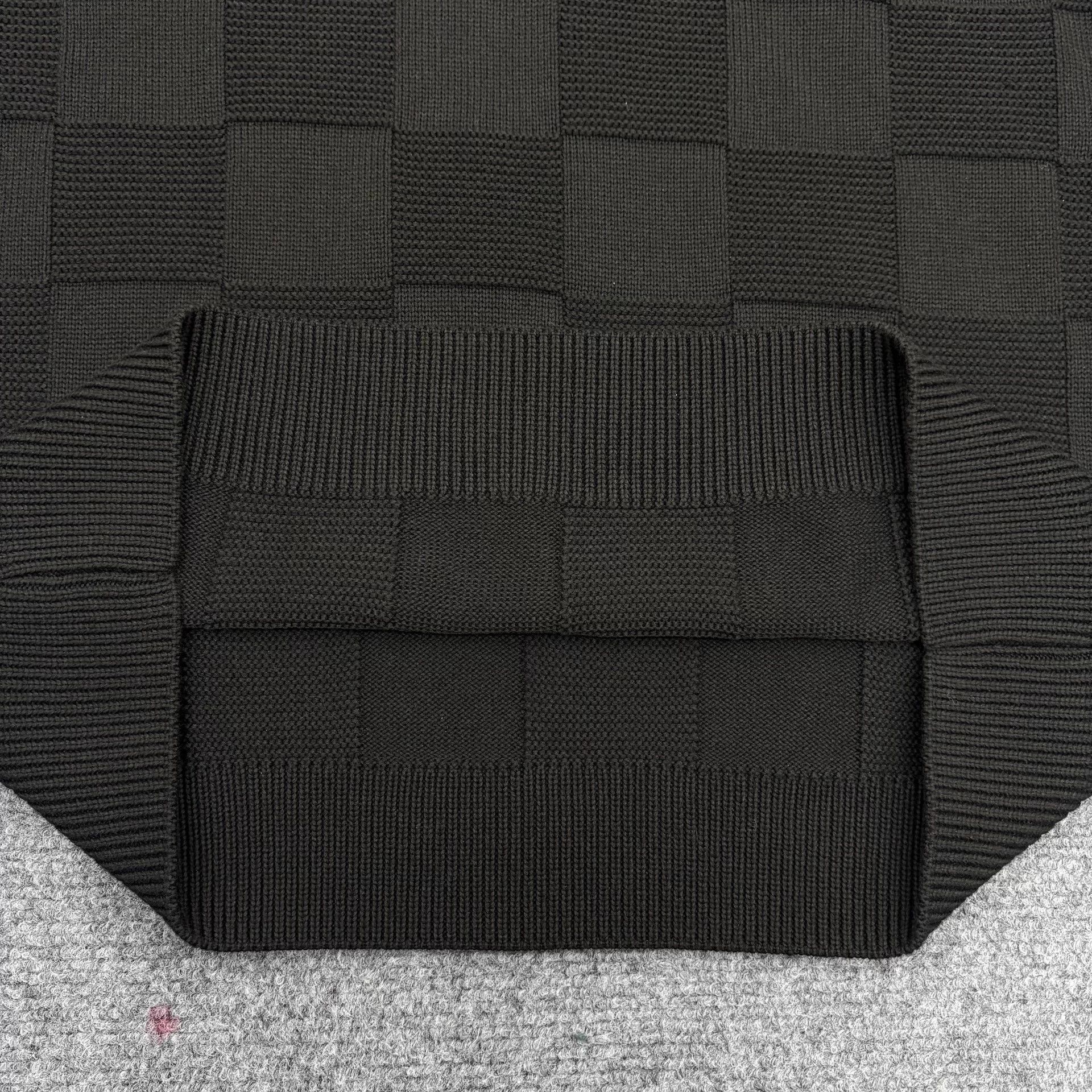 Louis Vuitton LV Damier Stitch Crew LS Knit Sweater M New Size US M / EU 48-50 / 2 - 6 Thumbnail