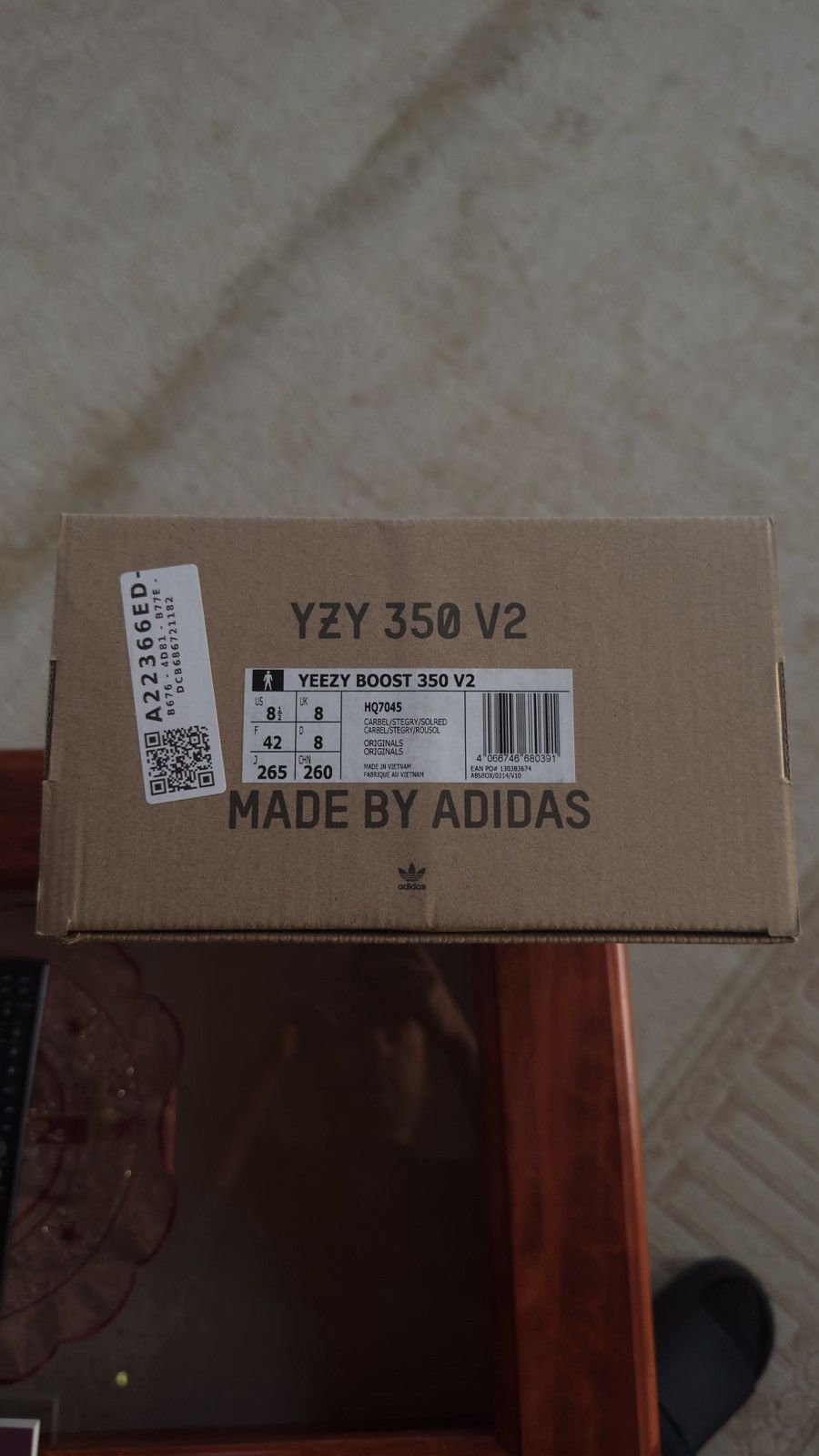 Adidas Adidas Yeezy 350 V2 Carbon Beluga Size US 8.5 / EU 41-42 - 8 Thumbnail