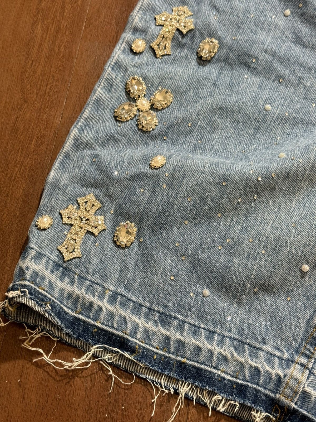 Other Billionaire Dreams Crystal Blue Denim Shorts Size US 38 / EU 54 - 2 Thumbnail