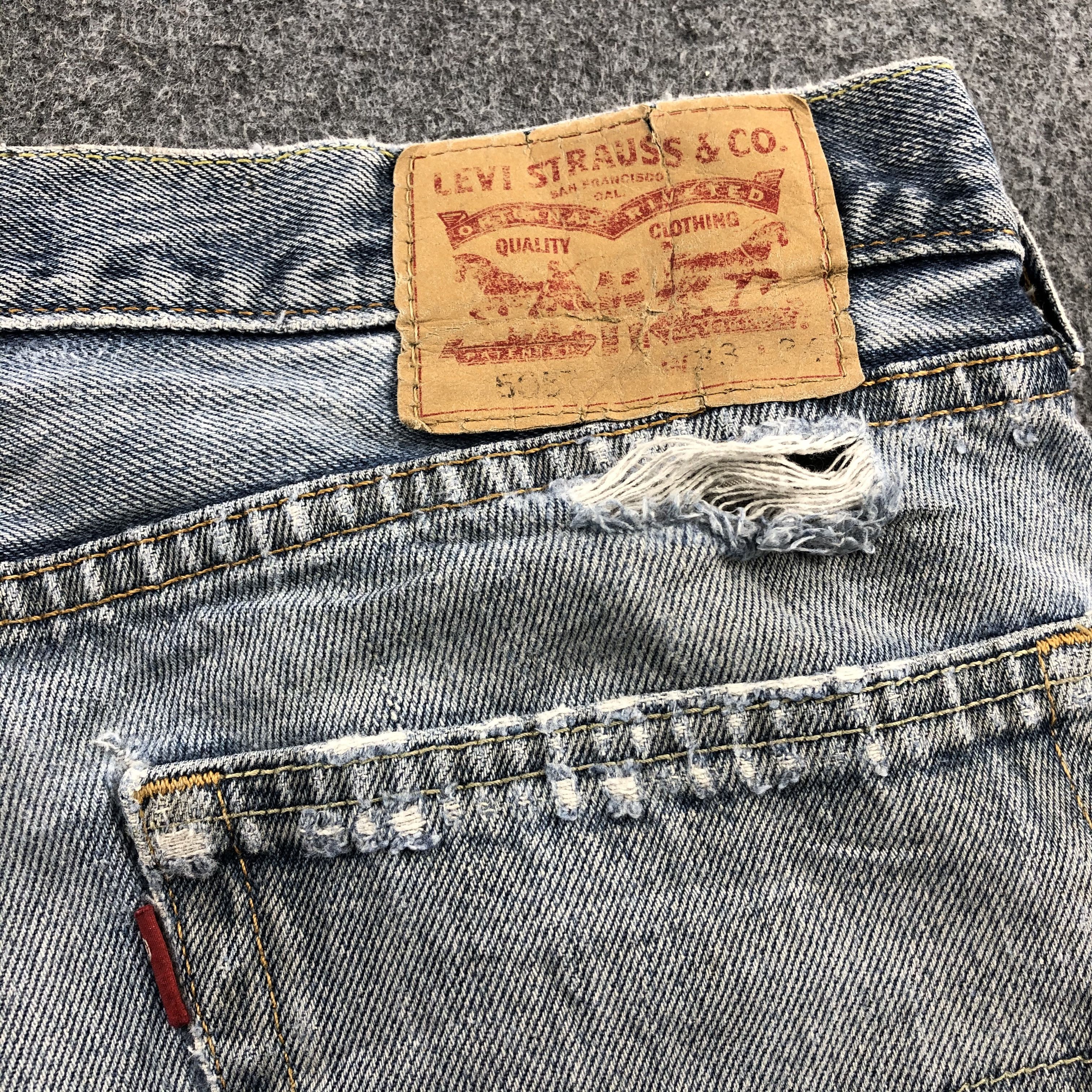 Levi's × Vintage Vintage Light Wash Levis 505 Jeans-JM1388 Size US 34 / EU 50 - 6 Thumbnail
