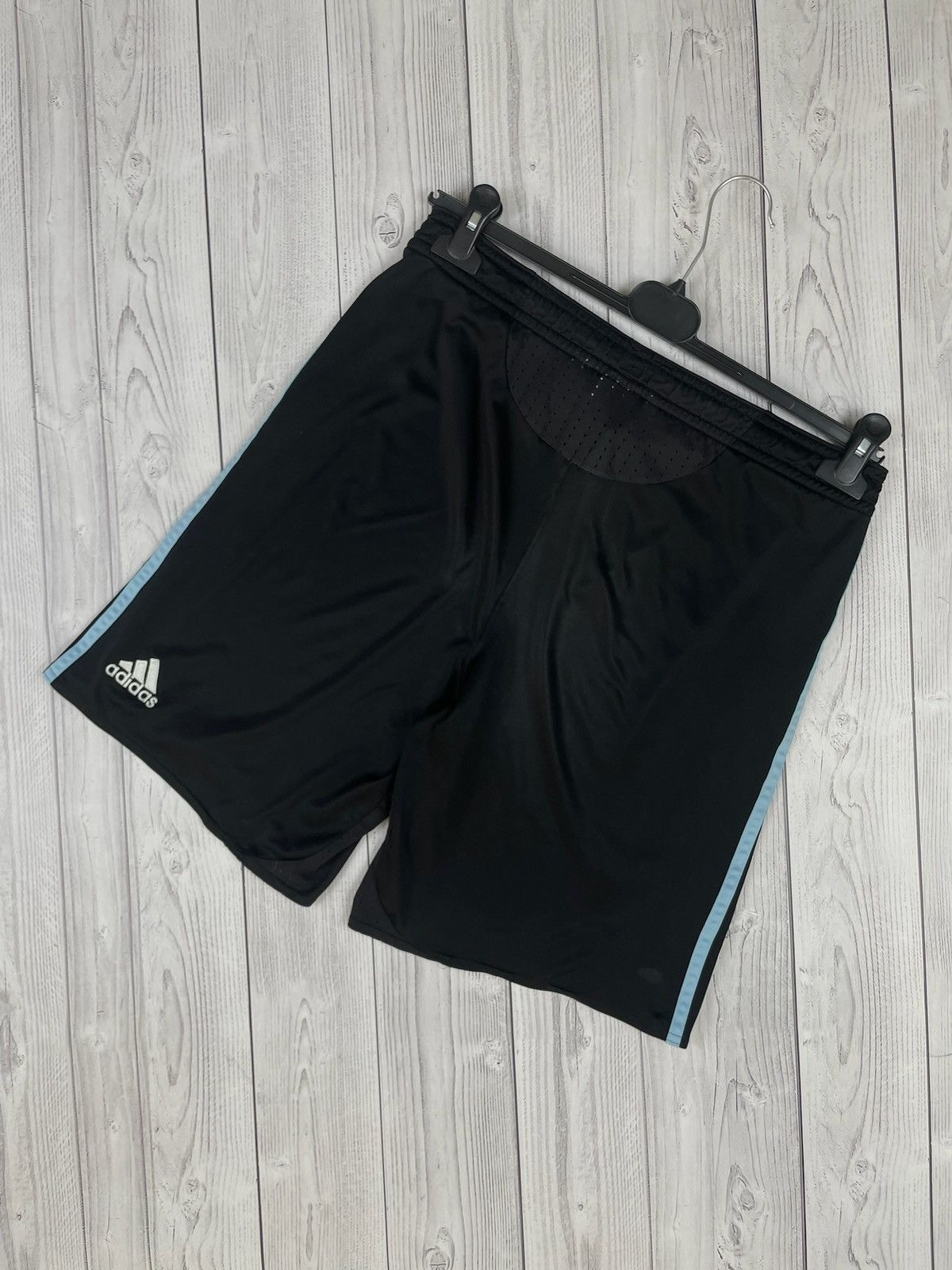 Adidas Vintage adidas Argentina soccer shorts rare size M Size US 32 / EU 48 - 2 Thumbnail