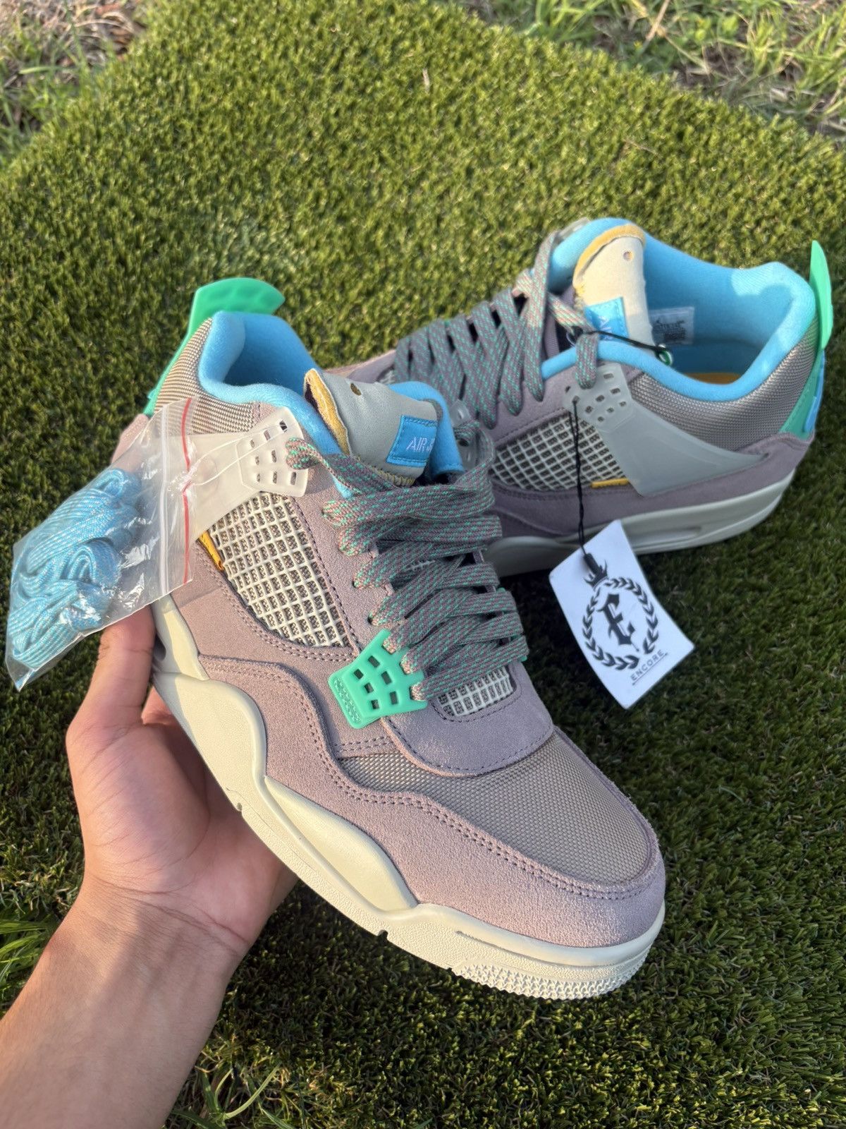 Jordan 4 Union Taupe Haze Size 9.5