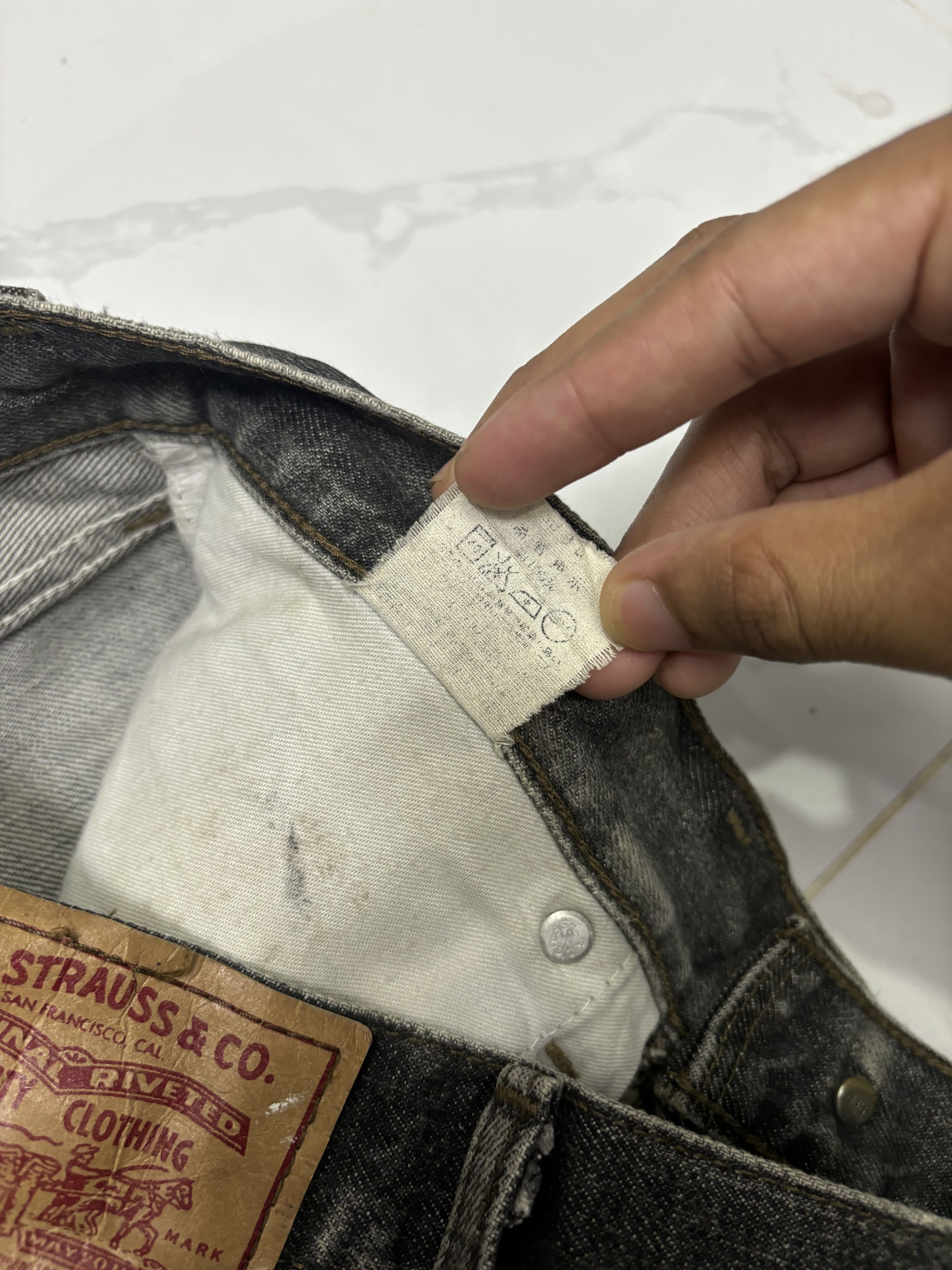 Levi's 🔥LEVIS 505 BLACK THRASH RIPS DENIM JEANS UNDERCOVER STYLE Size US 32 / EU 48 - 11 Thumbnail