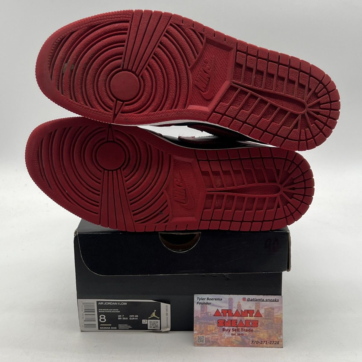 Nike Air Jordan 1 Low Reverse Bred Size US 8 / EU 41 - 9 Thumbnail